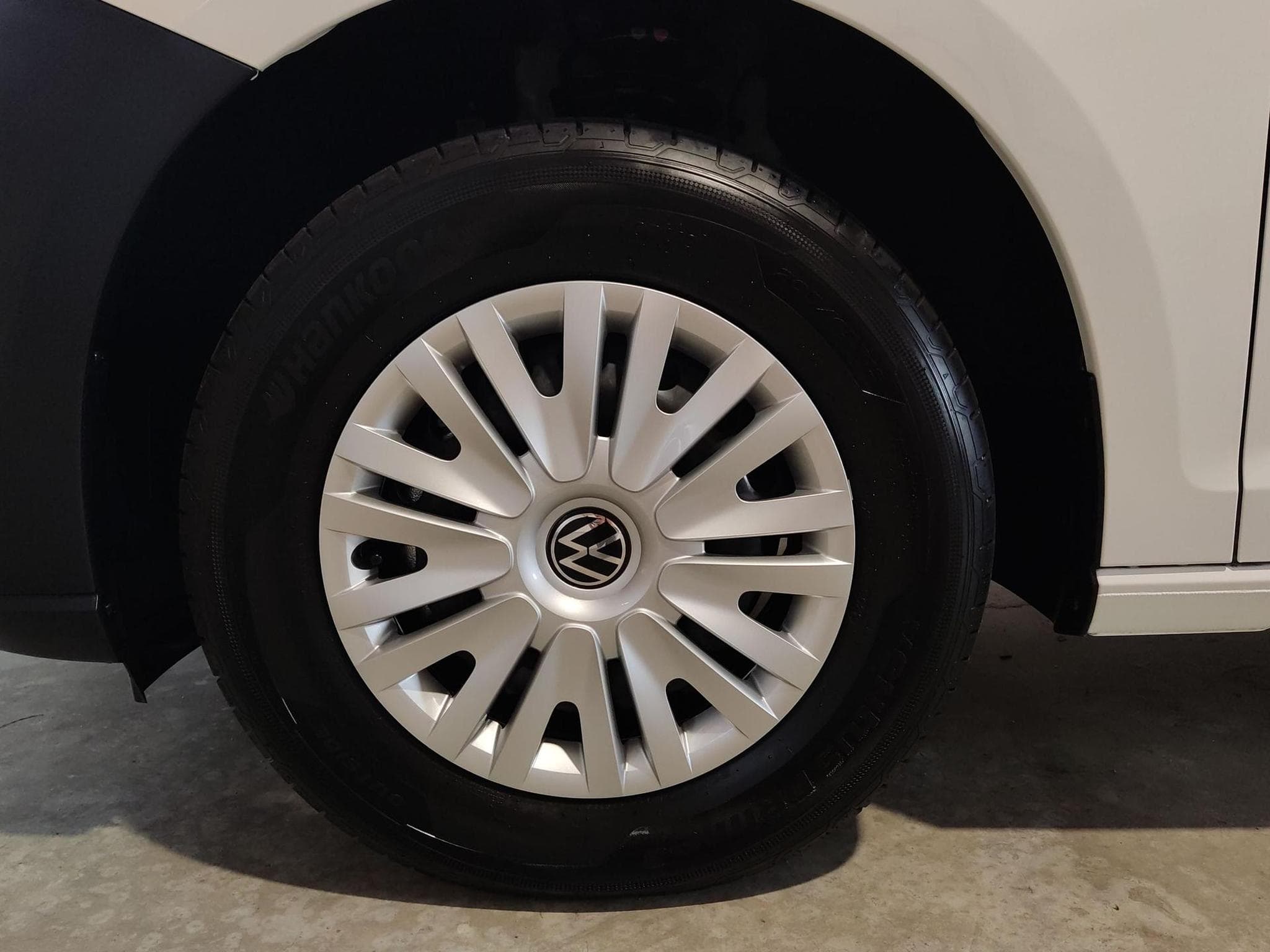 VW Caddy 2.0 TDI 102PS (2022) - Foto 7