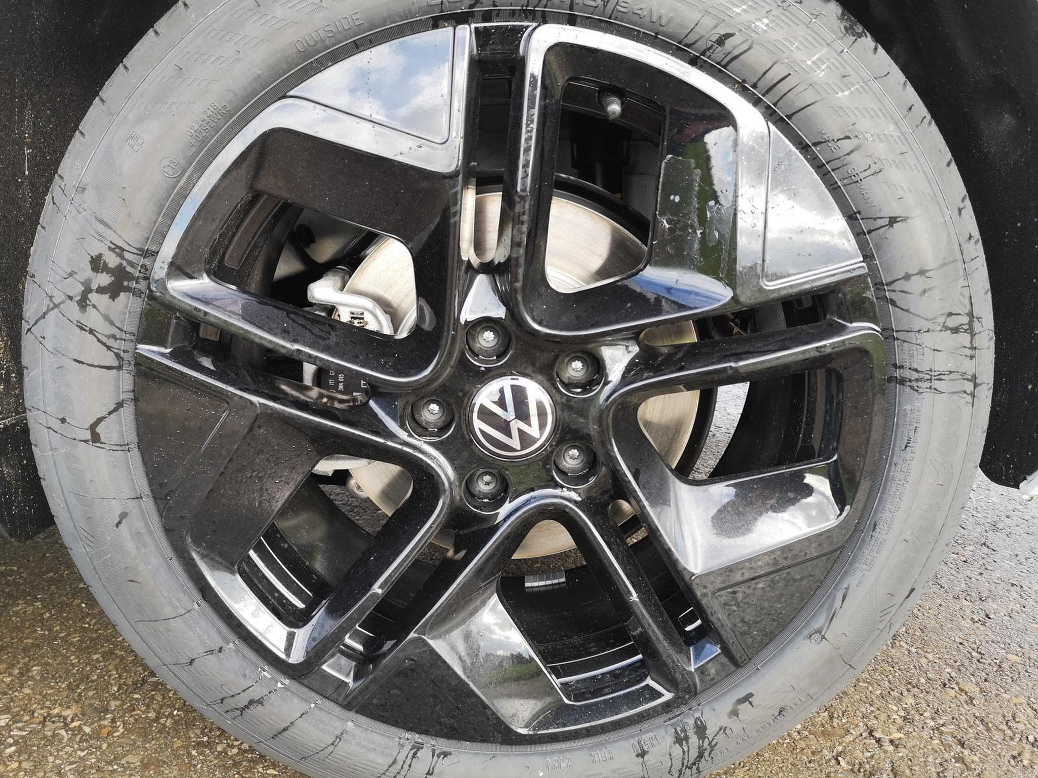 VW Passat Variant 2.0 TDI 142 kW 4Motion R-Line (2026) - Foto 4