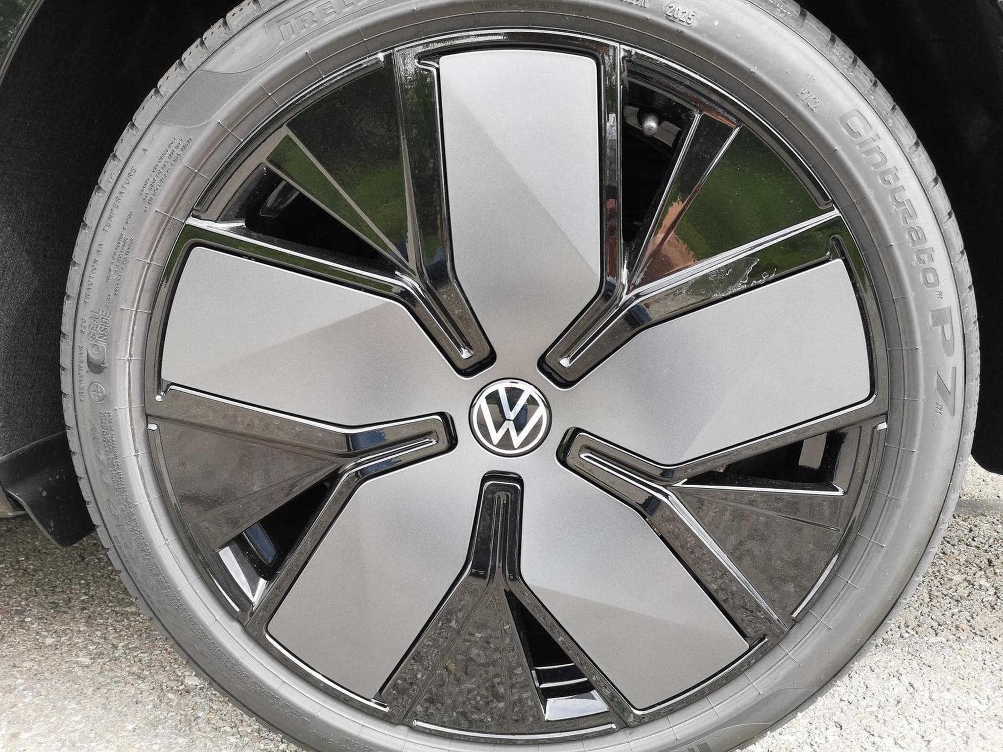 VW Passat Variant 2.0 TDI 142 kW 4Motion R-Line (2026) - Foto 5