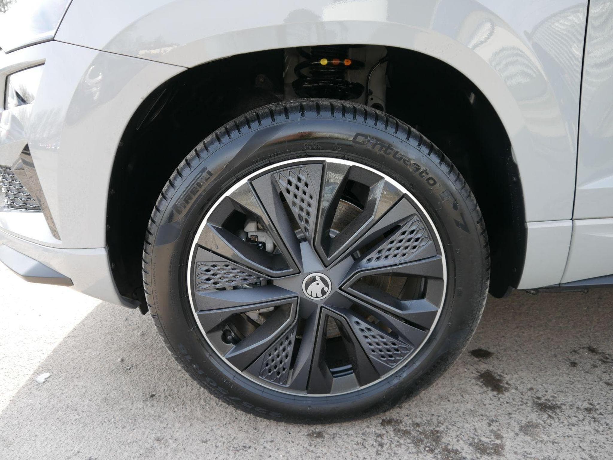 Skoda Karoq Sportline 2.0 TSI 4x4 DSG (2026) - Foto 3