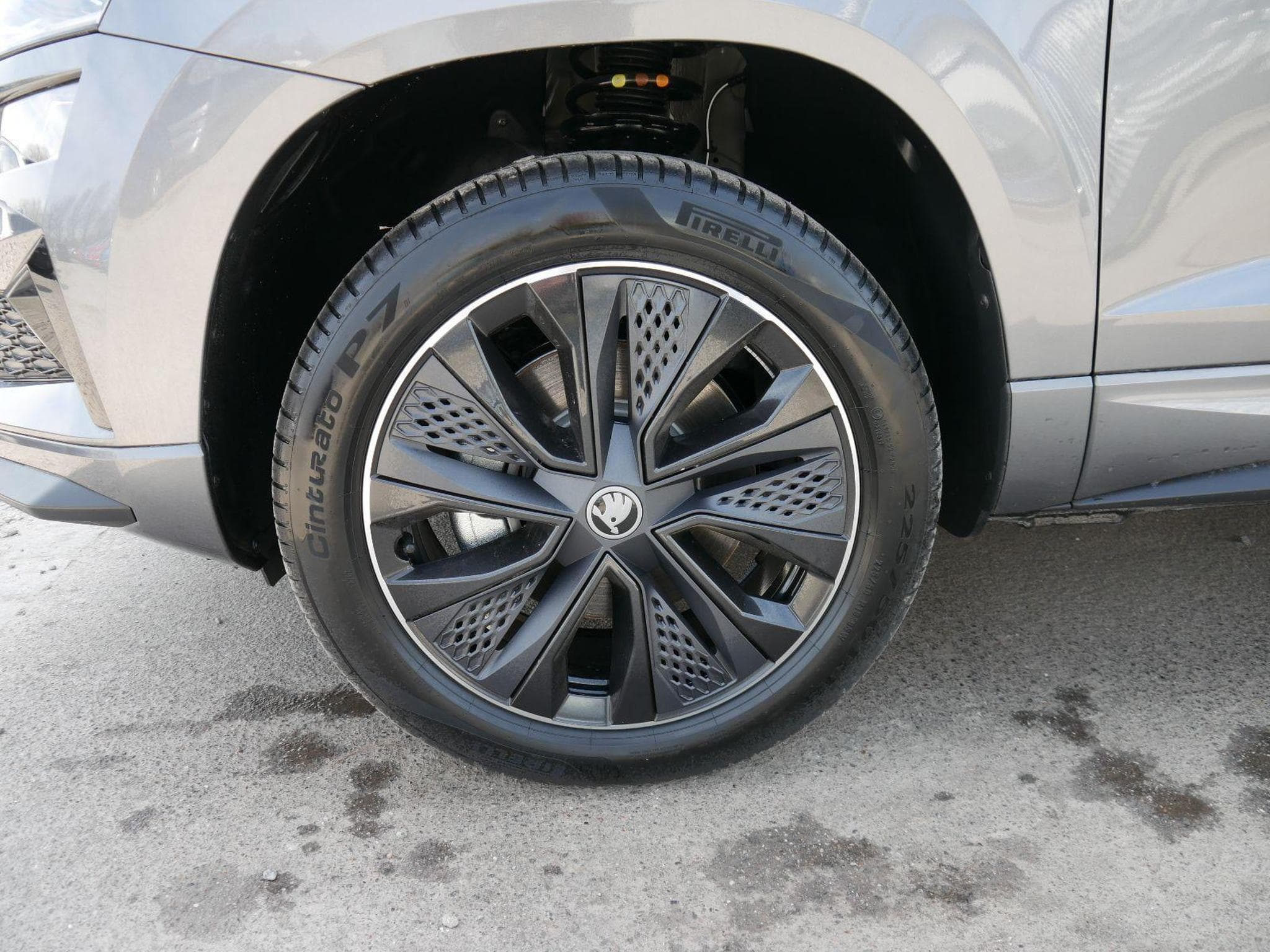 Skoda Karoq Sportline 2.0 TSI 4x4 DSG (2026) - Foto 3