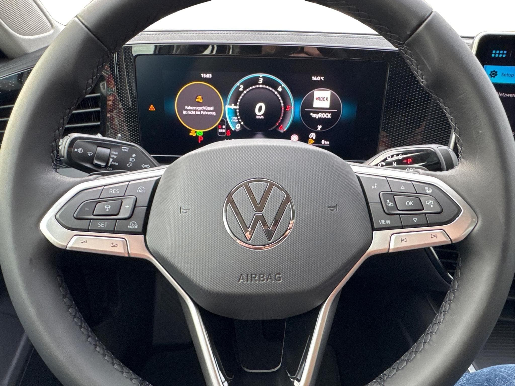 VW Passat Variant Business (2025) - Foto 11