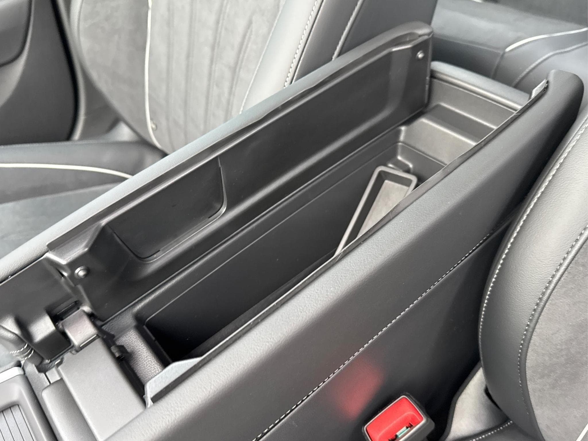 VW Passat Variant Business (2025) - Foto 20
