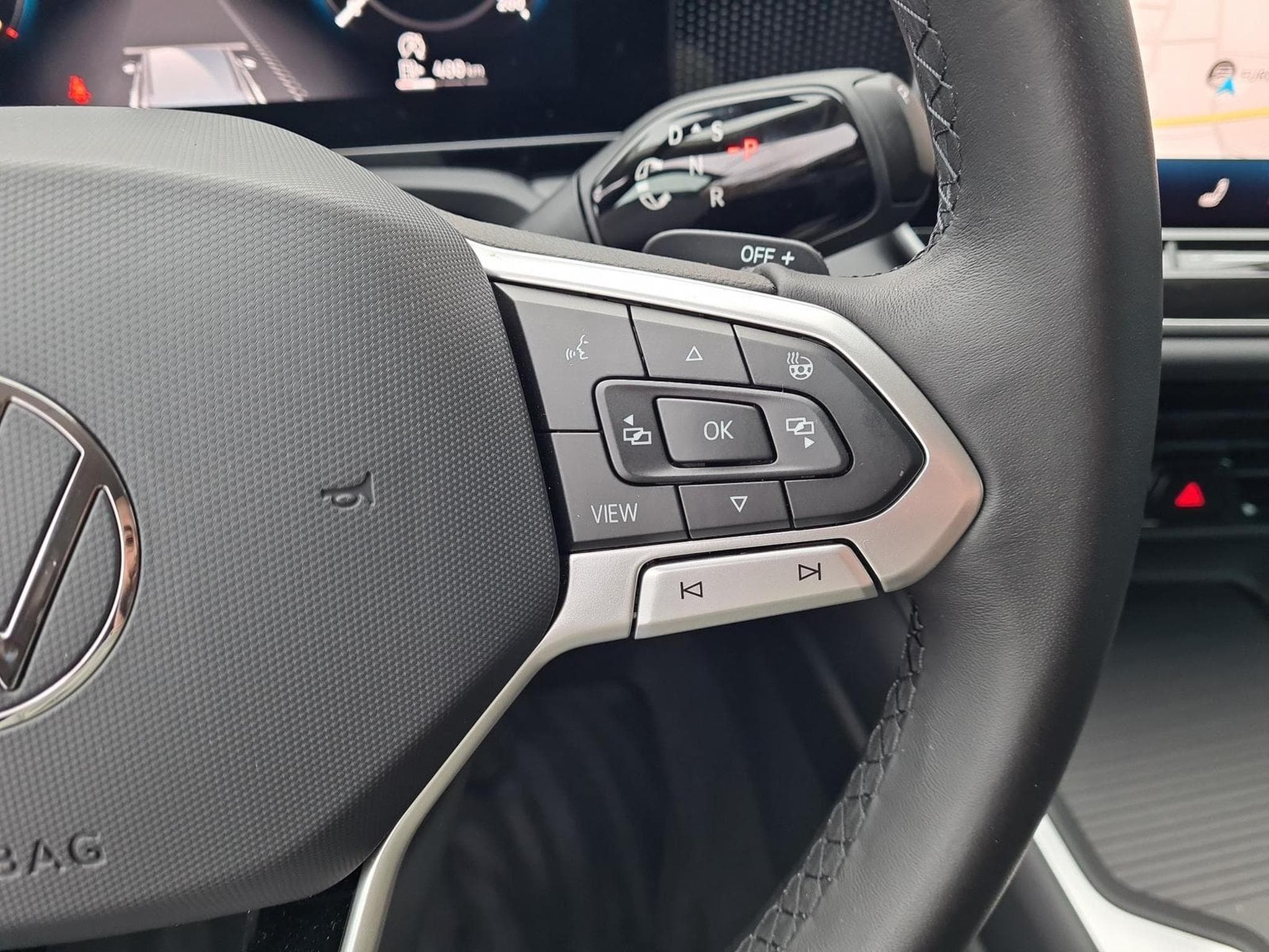 VW Passat Variant 2.0 TDI 110 kW Business (2025) - Foto 14