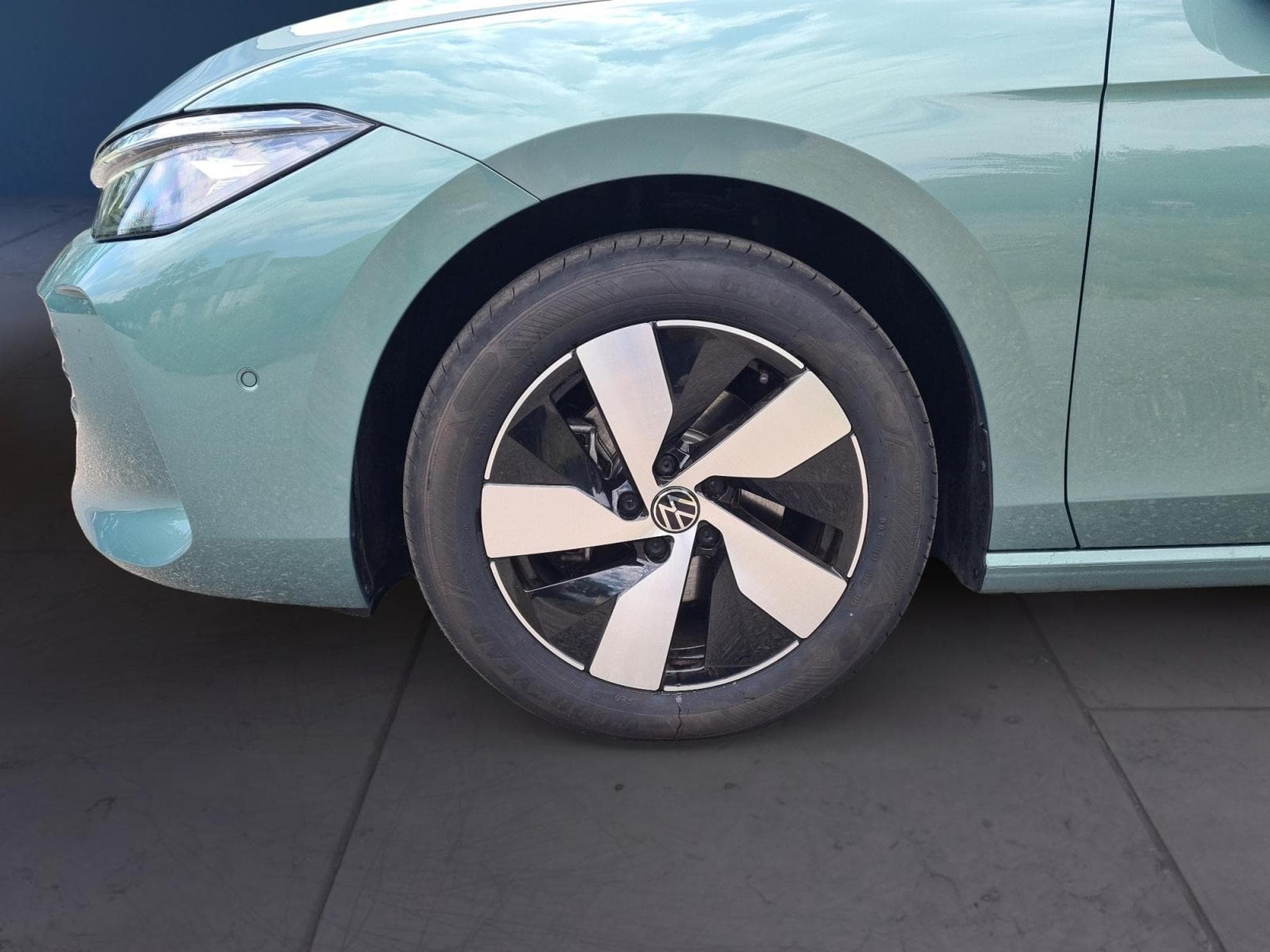VW Passat Variant 2.0 TDI 110 kW Business (2025) - Foto 7
