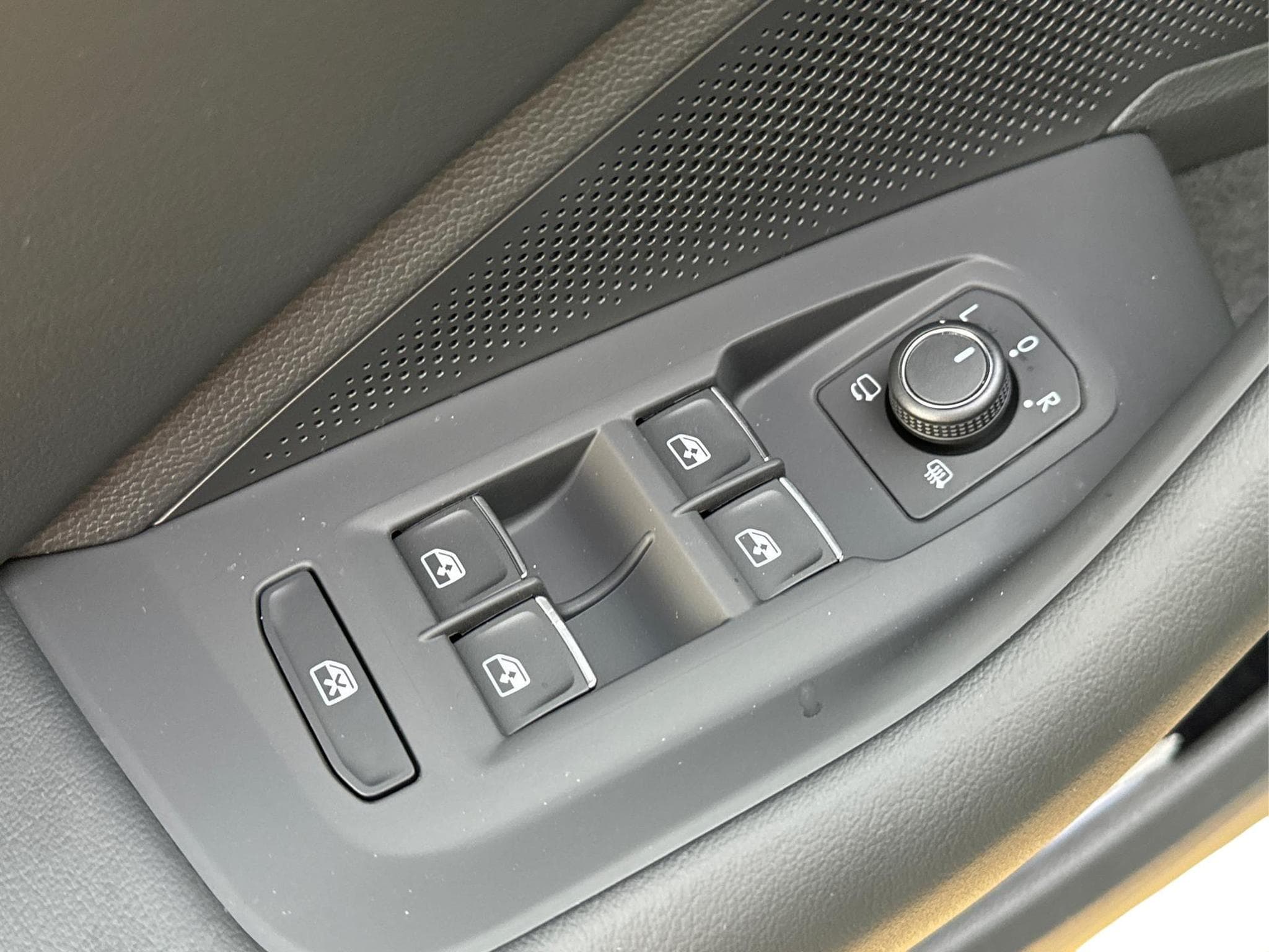 VW Passat Variant Business (2026) - Foto 15
