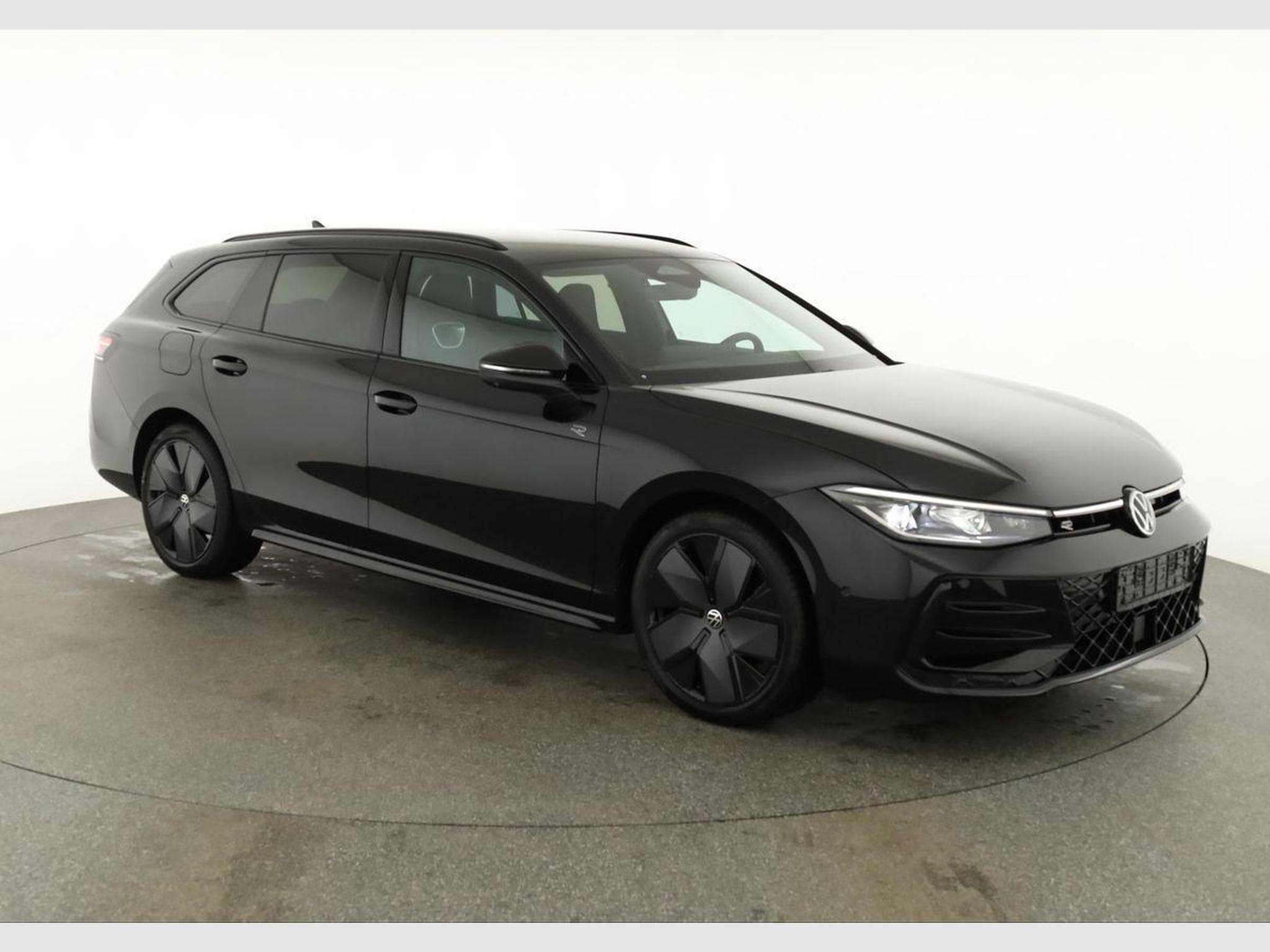 VW Passat Variant 2.0 TDI 142 kW 4Motion R-Line (2026) - Foto 1