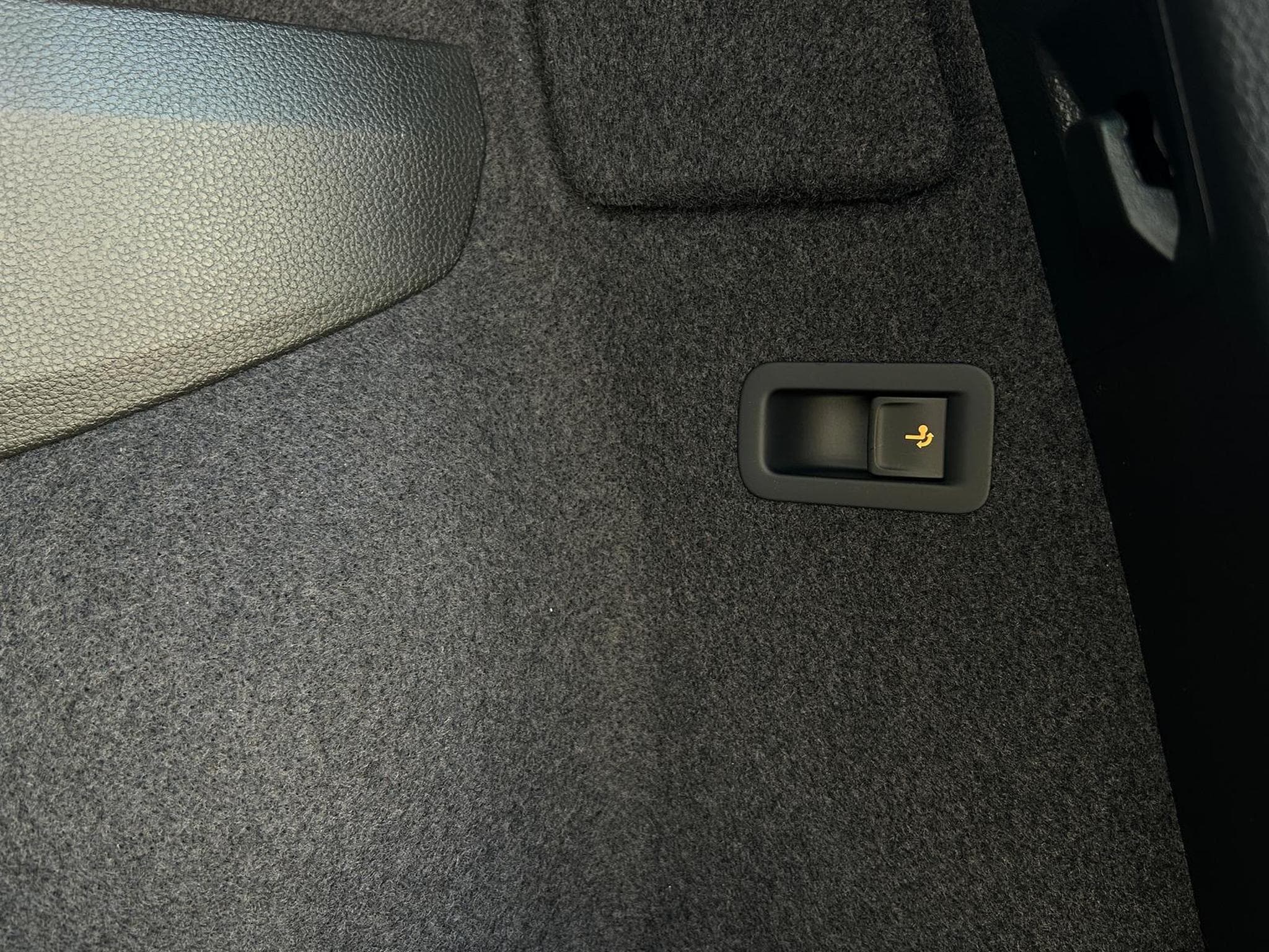 Skoda Karoq Extra (2026) - Photo 17