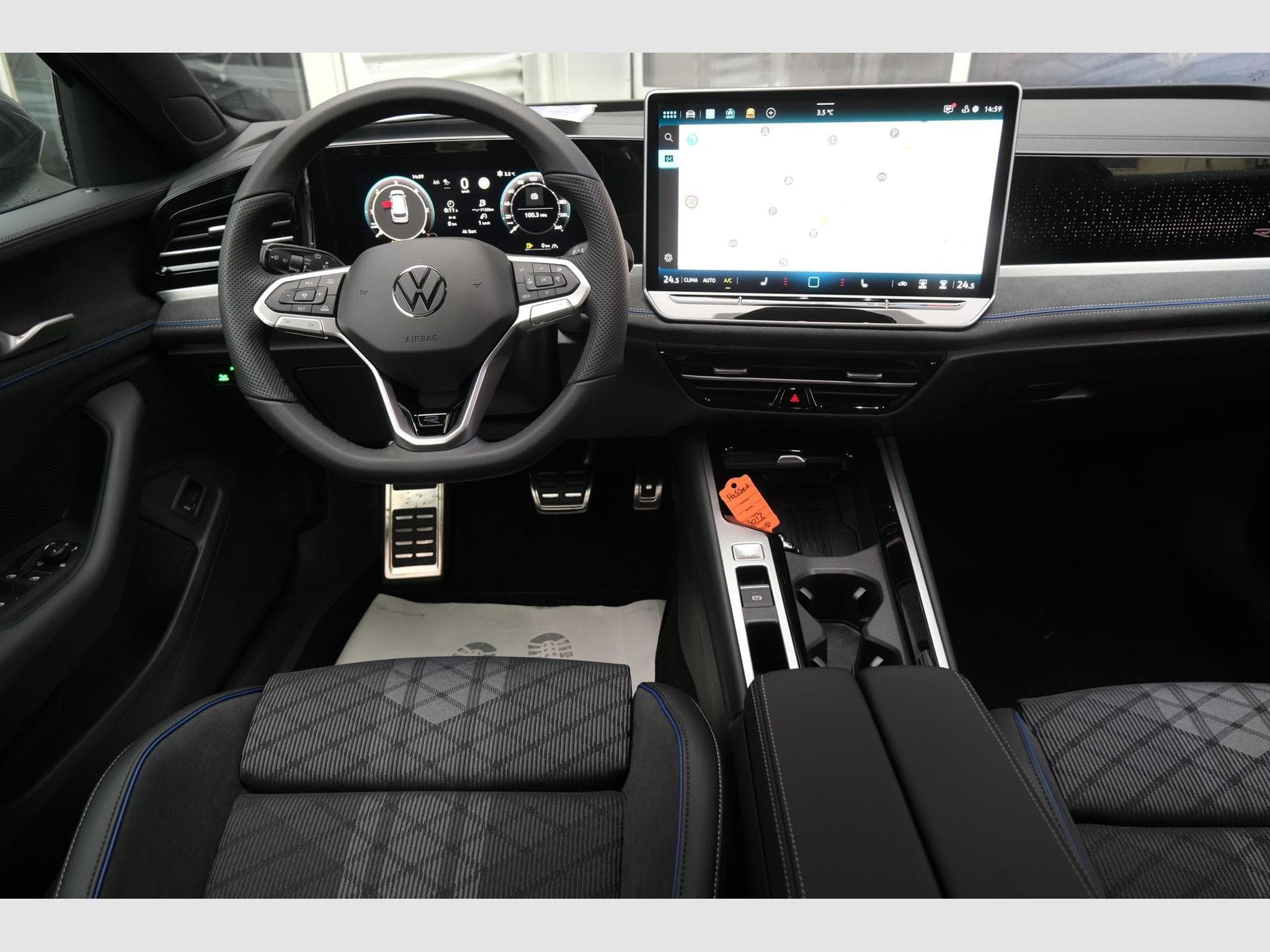 VW Passat Variant Var. 2.0 (2026) - Foto 10