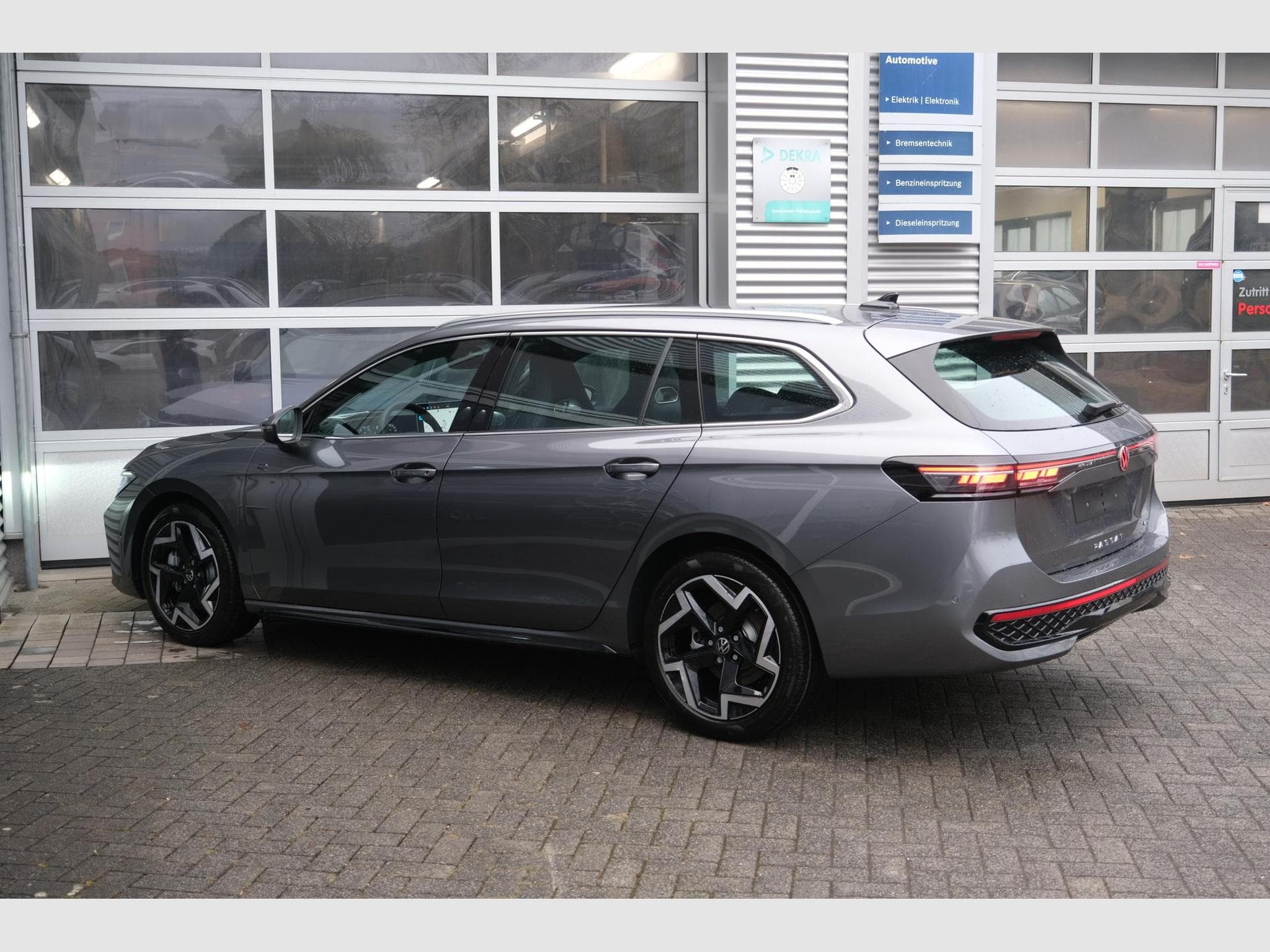 VW Passat Variant Var. 2.0 (2026) - Foto 4