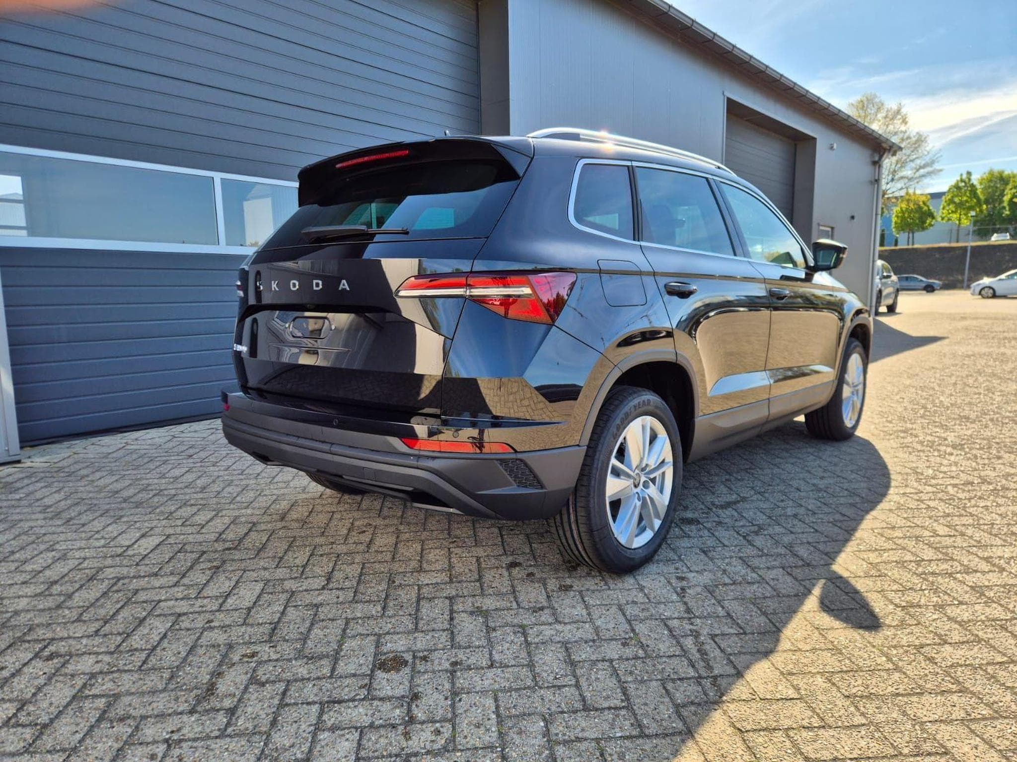 Skoda Karoq 1.5 TSI 150PS (2026) - Foto 5
