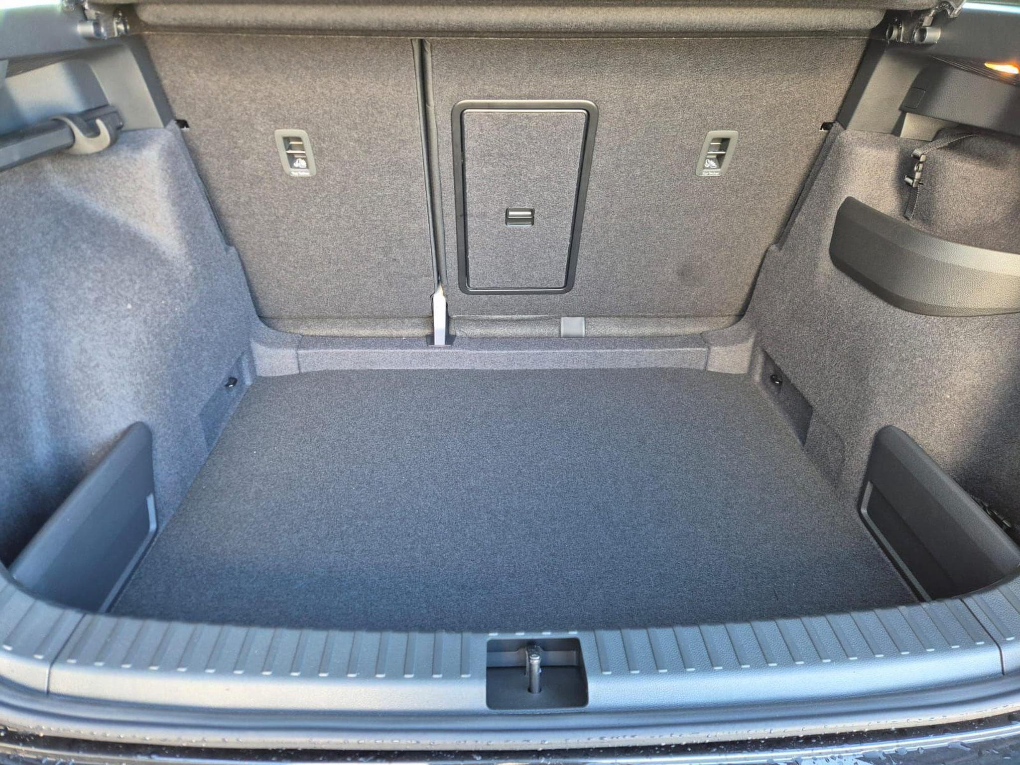 Skoda Karoq 1.5 TSI 150PS (2026) - Foto 9