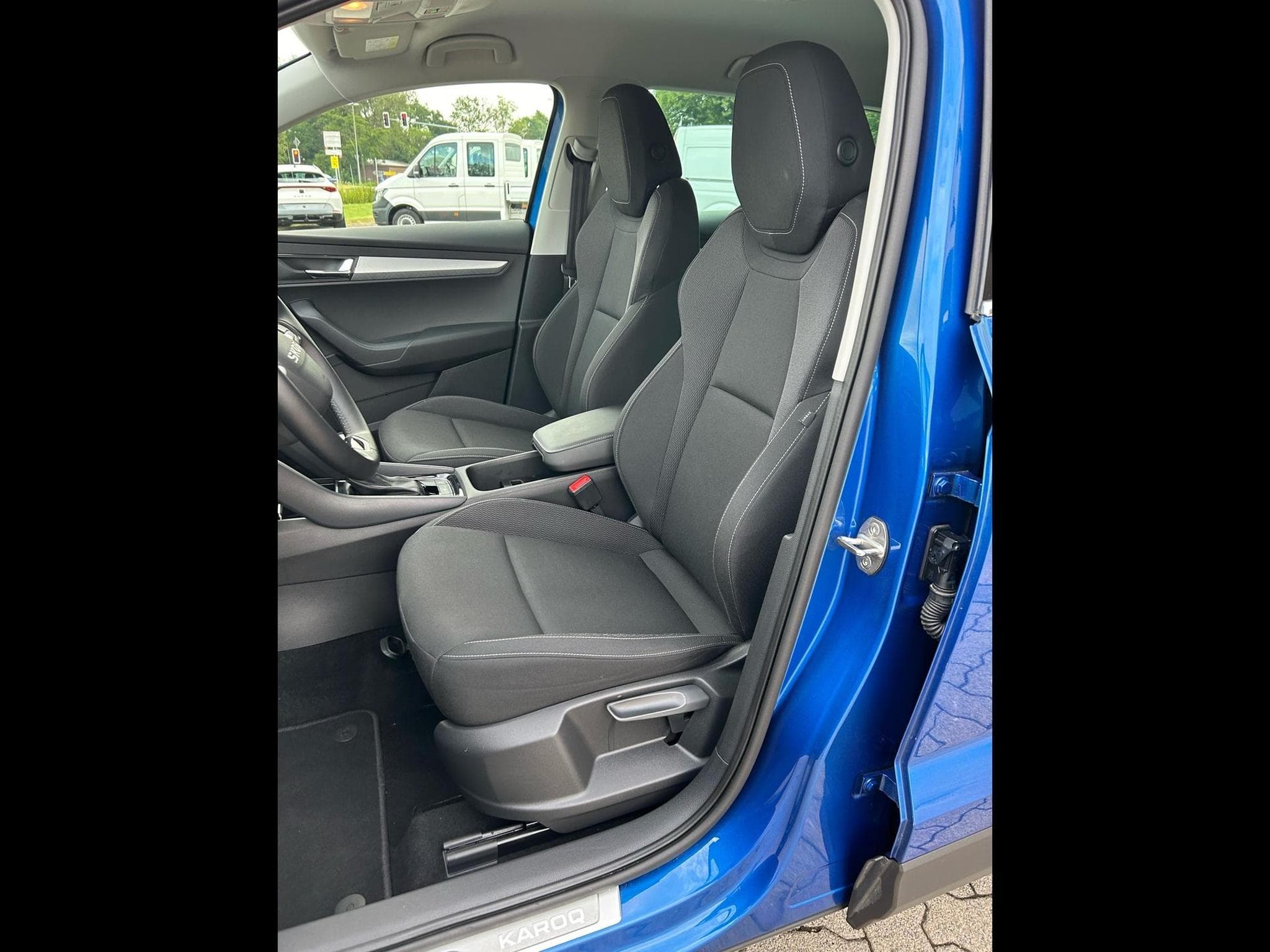 Skoda Karoq Selection (2025) - Foto 5