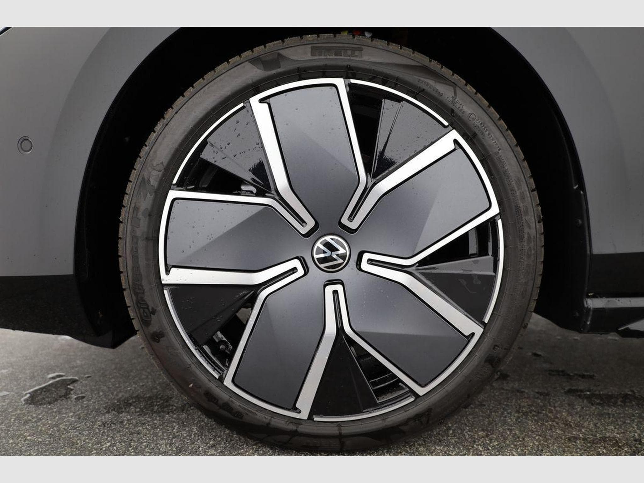 VW Passat Variant 2.0 TDI 142 kW 4Motion R-Line (2026) - Foto 16
