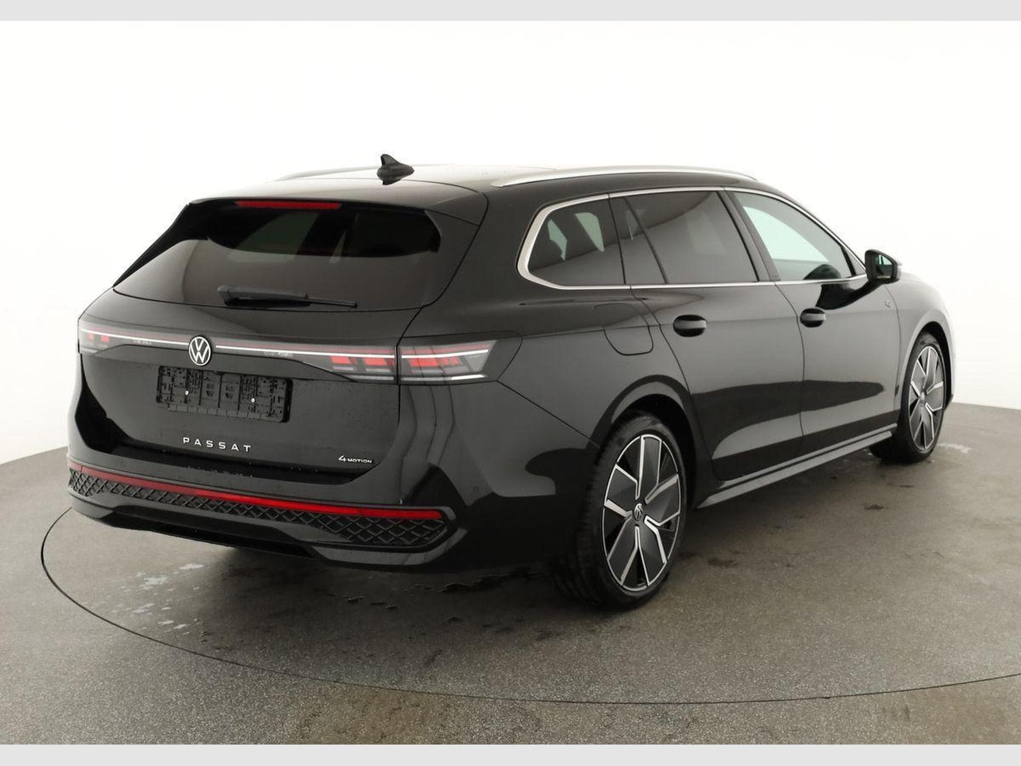 VW Passat Variant 2.0 TDI 142 kW 4Motion R-Line (2026) - Foto 2