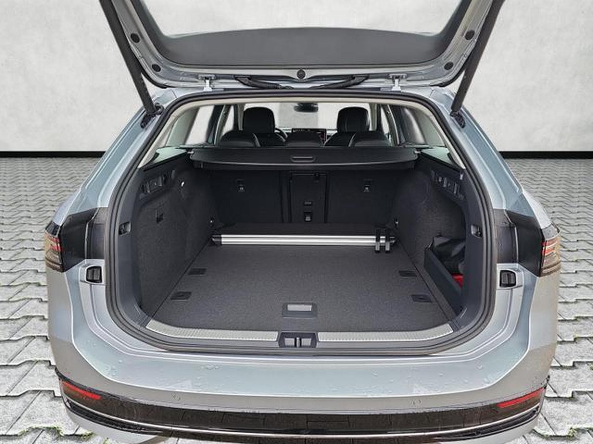 VW Passat Variant 2.0 TDI 110 kW Elegance (2026) - Foto 1