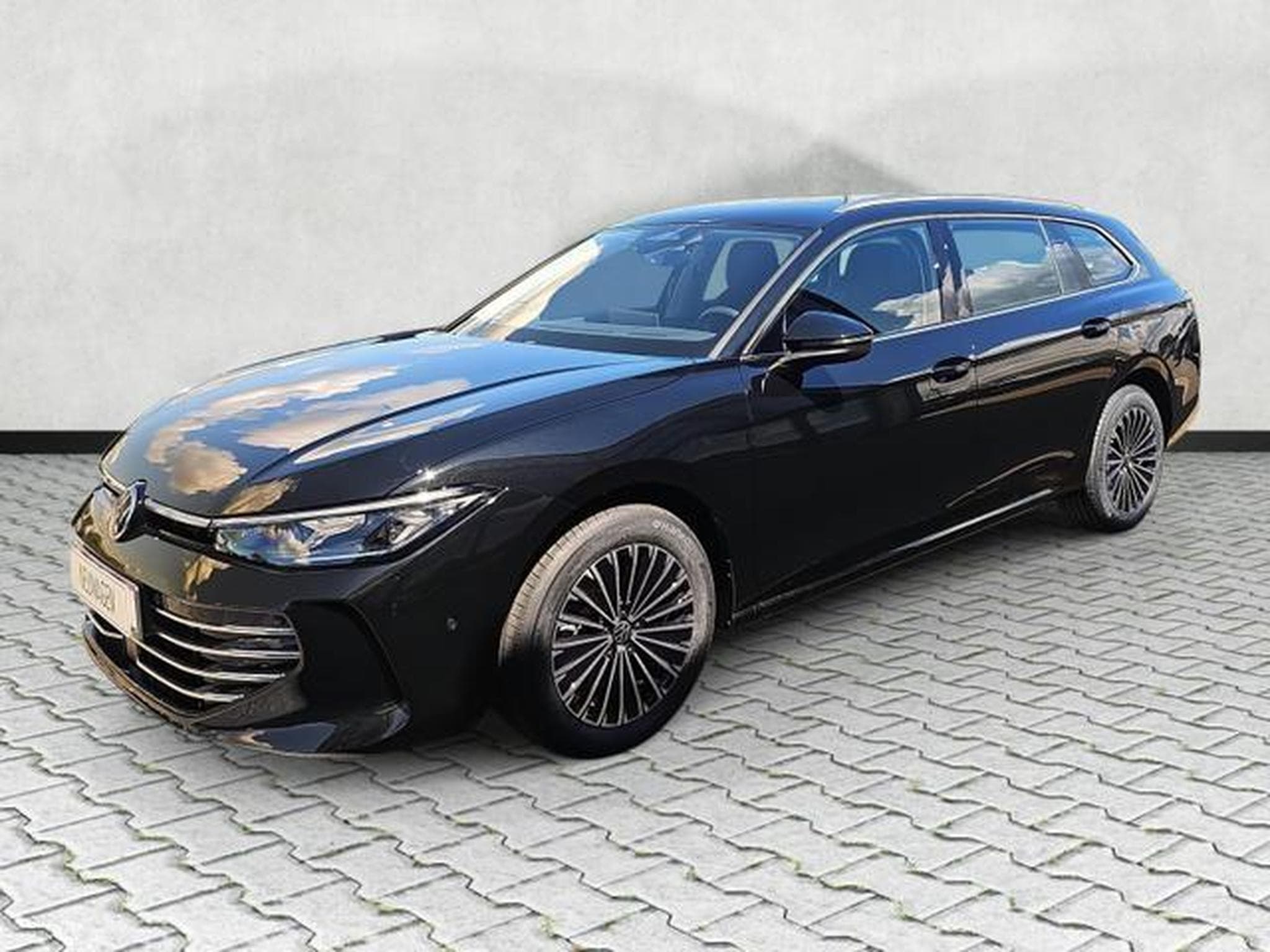 VW Passat Variant 2.0 TDI 110 kW Elegance (2026) - Photo 3