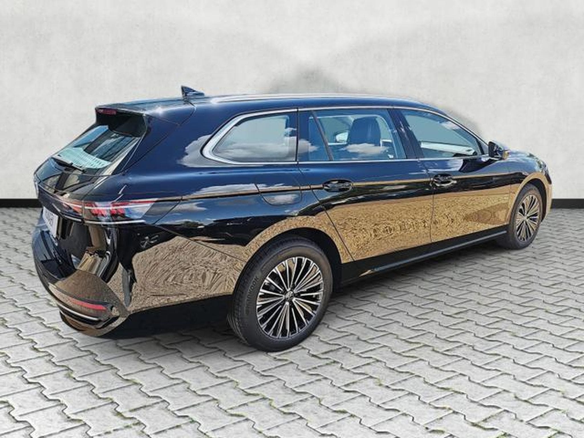 VW Passat Variant 2.0 TDI 110 kW Elegance (2026) - Photo 7
