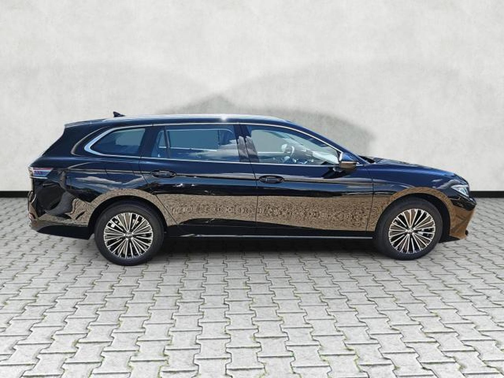 VW Passat Variant 2.0 TDI 110 kW Elegance (2026) - Photo 8