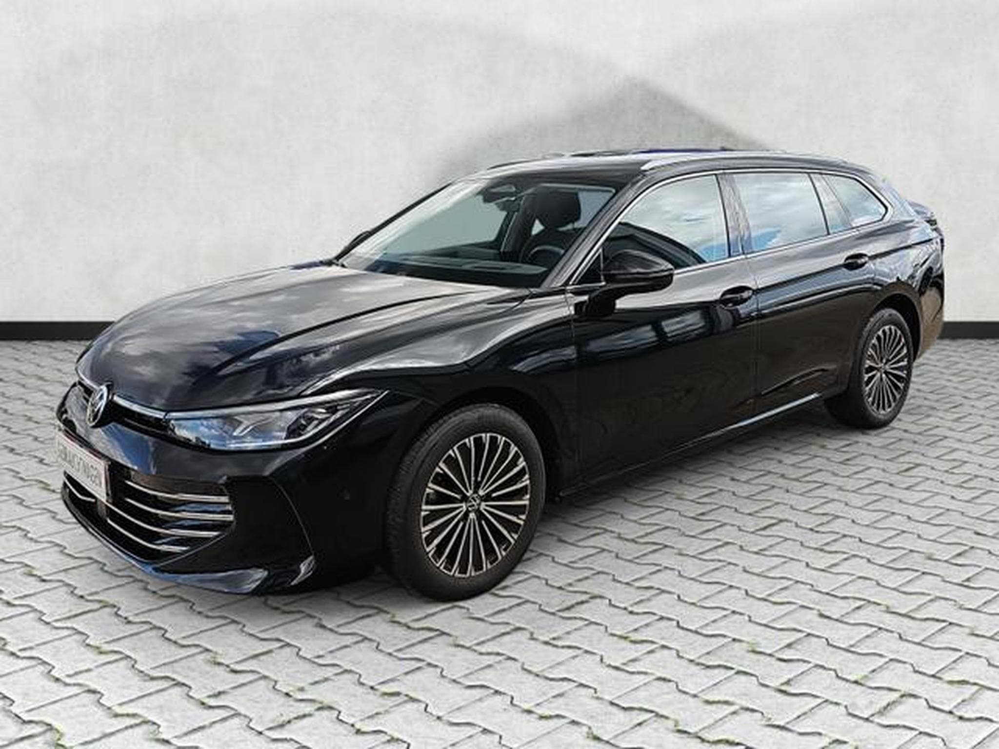 VW Passat Variant 2.0 TDI 110 kW Elegance (2024) - Photo 3