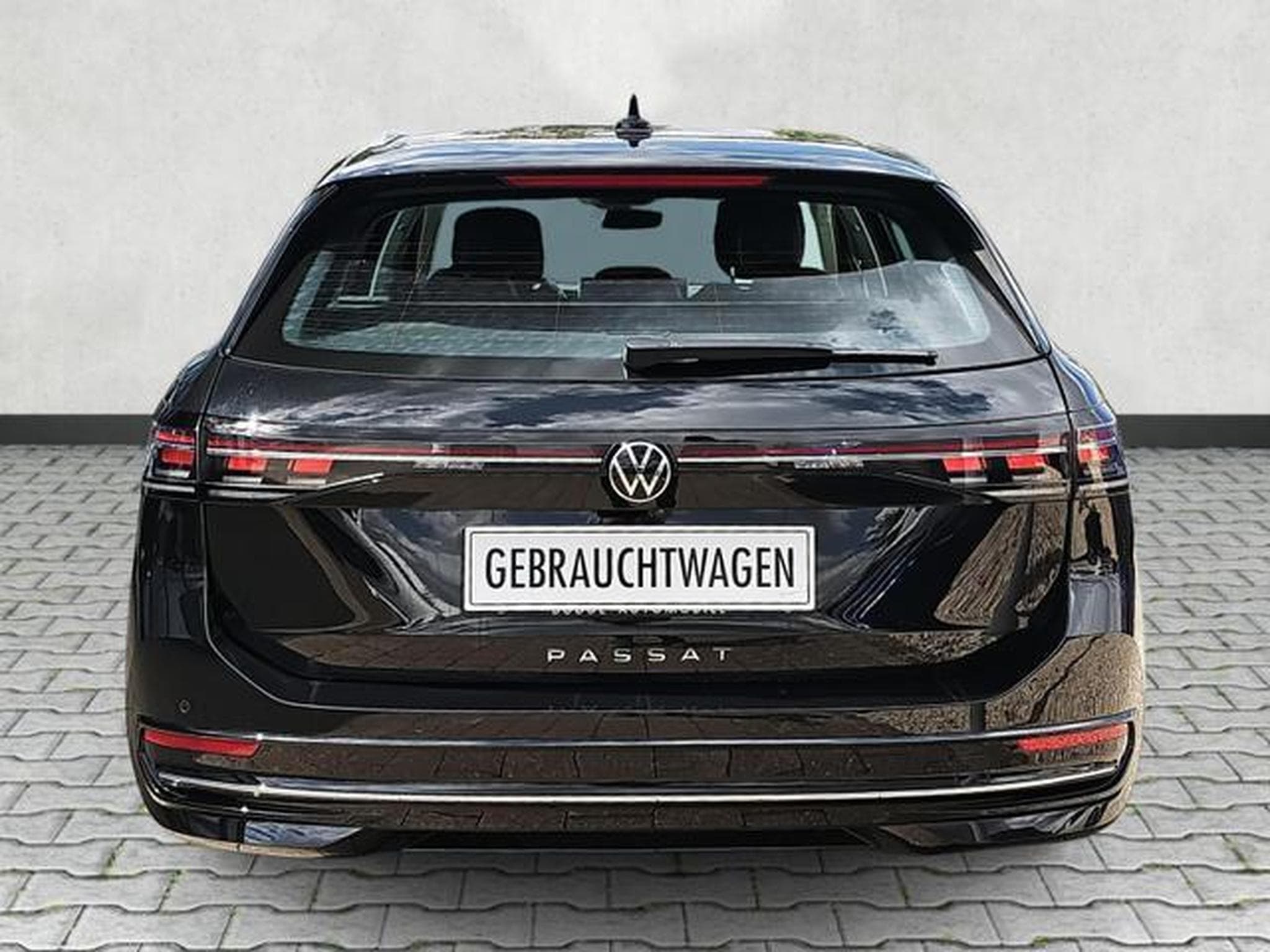 VW Passat Variant 2.0 TDI 110 kW Elegance (2024) - Photo 6