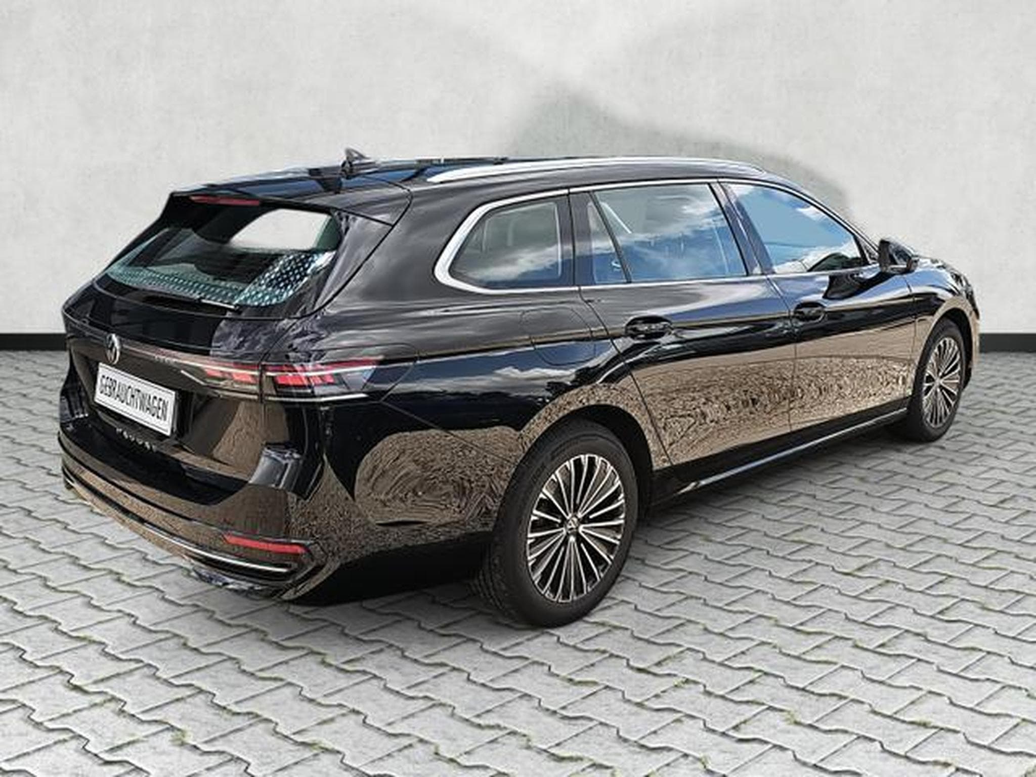 VW Passat Variant 2.0 TDI 110 kW Elegance (2024) - Photo 7