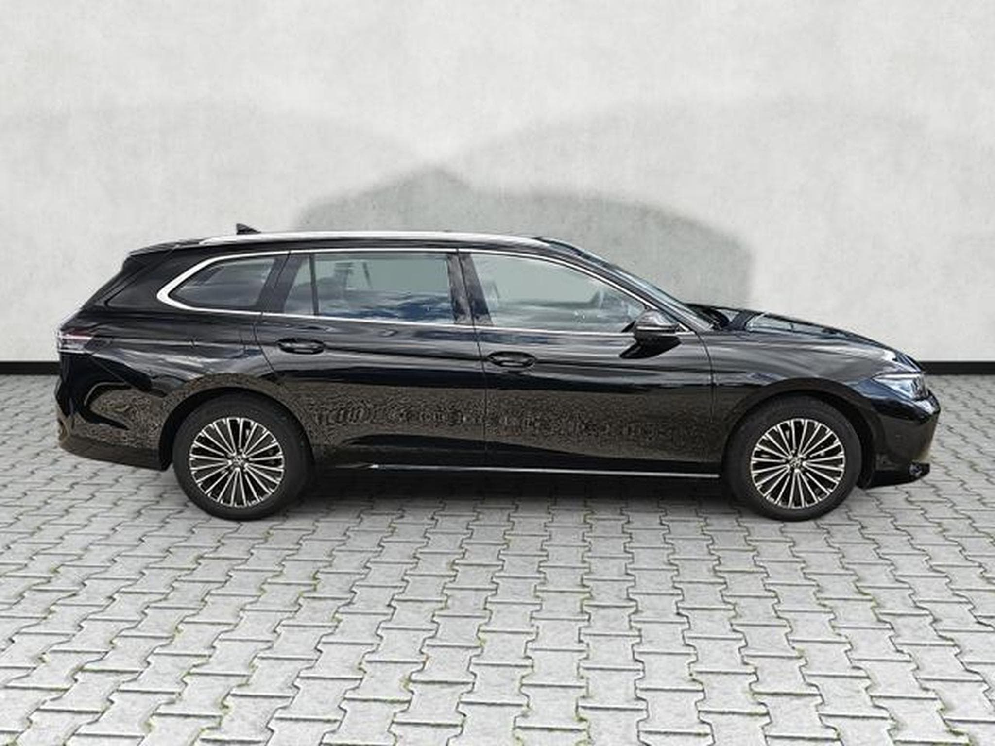 VW Passat Variant 2.0 TDI 110 kW Elegance (2024) - Photo 8