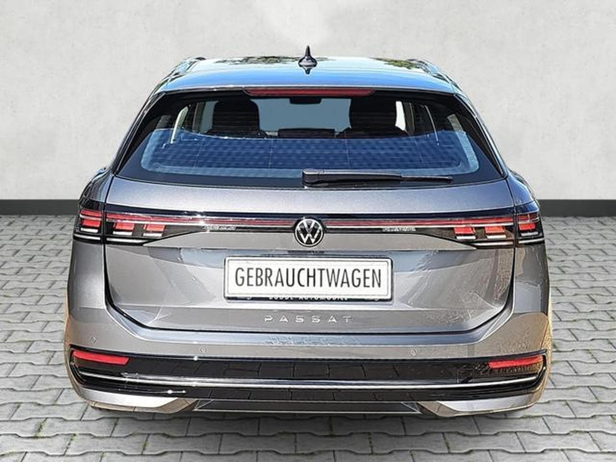 VW Passat Variant 2.0 TDI 110 kW Elegance (2025) - Photo 6