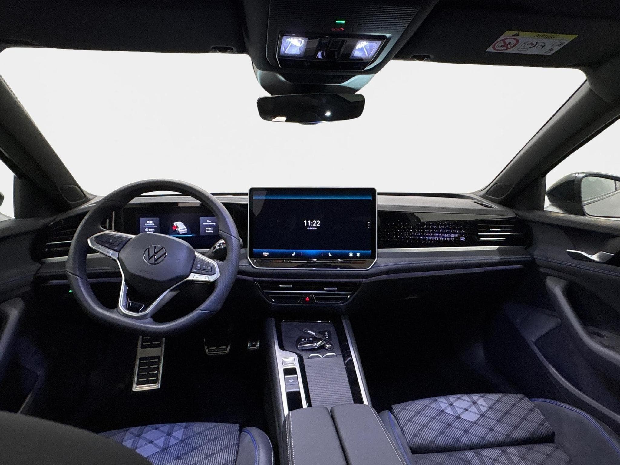 VW Passat Variant R-Line (2026) - Foto 13