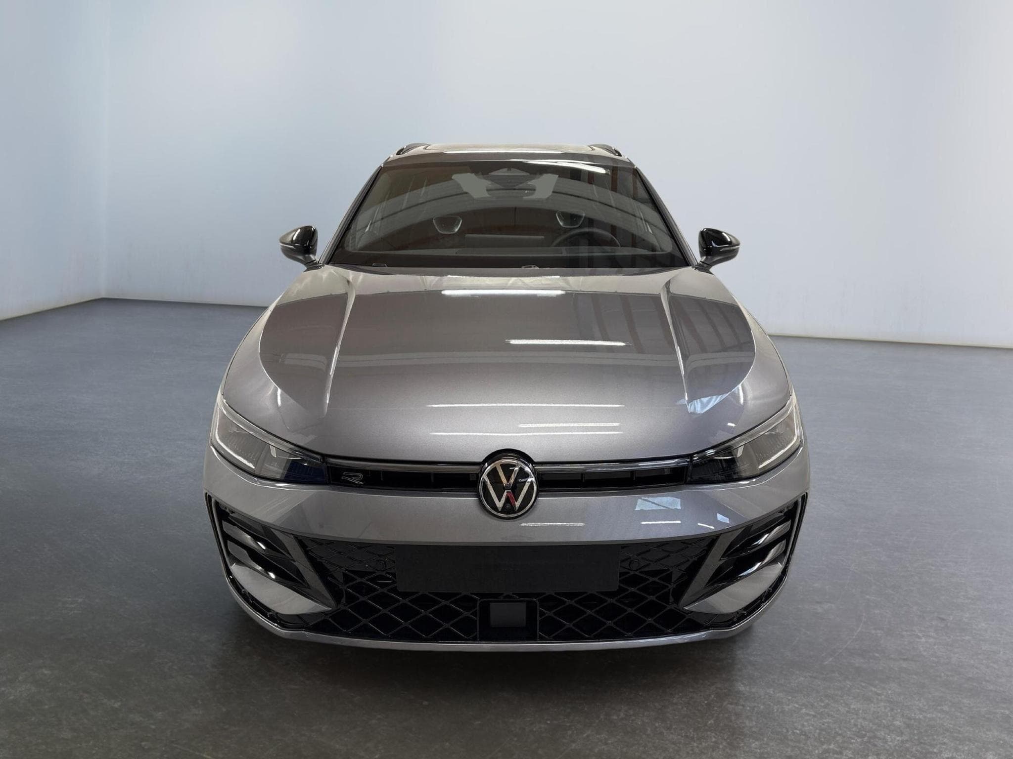 VW Passat Variant R-Line (2026) - Foto 2
