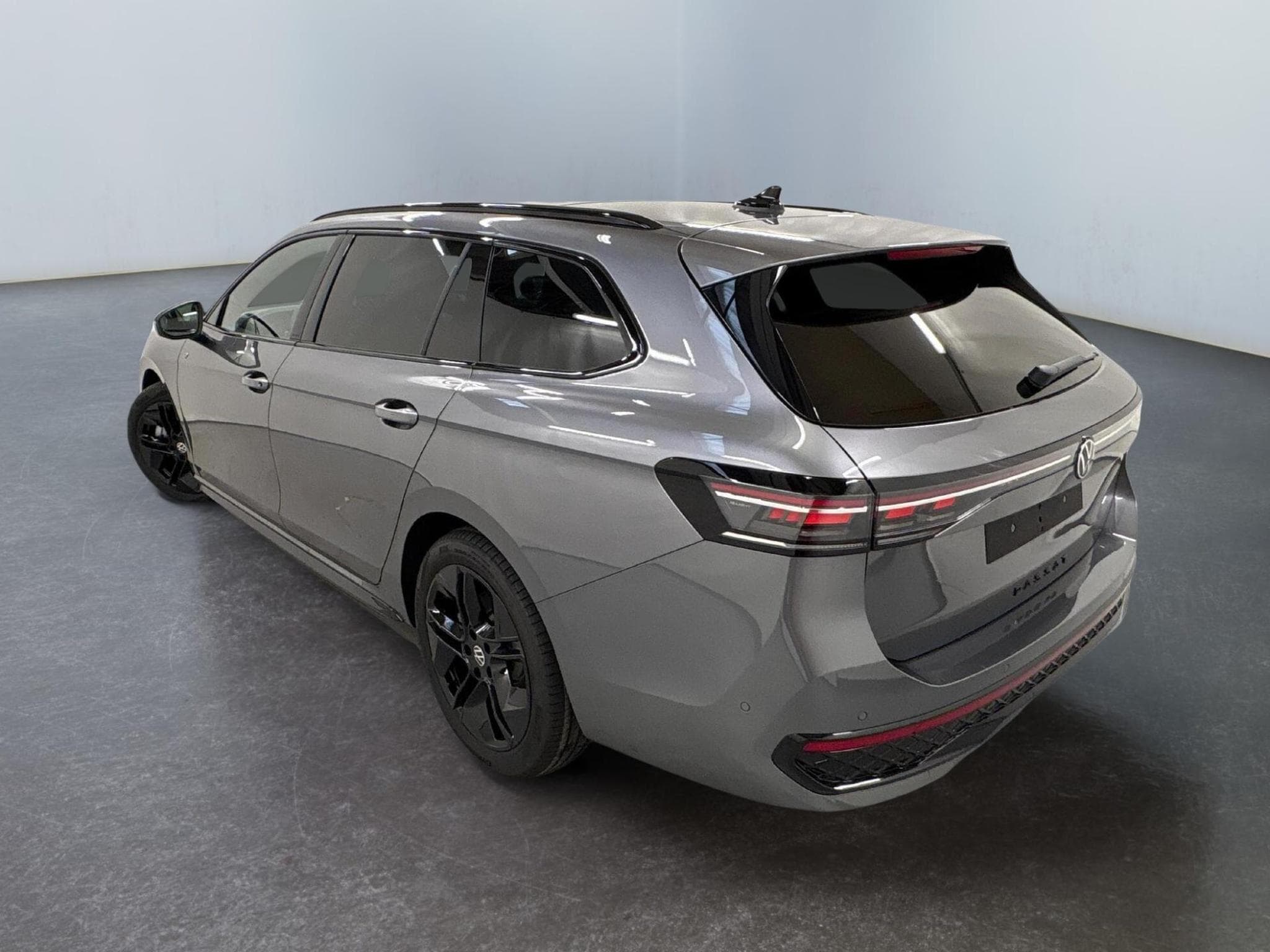 VW Passat Variant R-Line (2026) - Foto 5