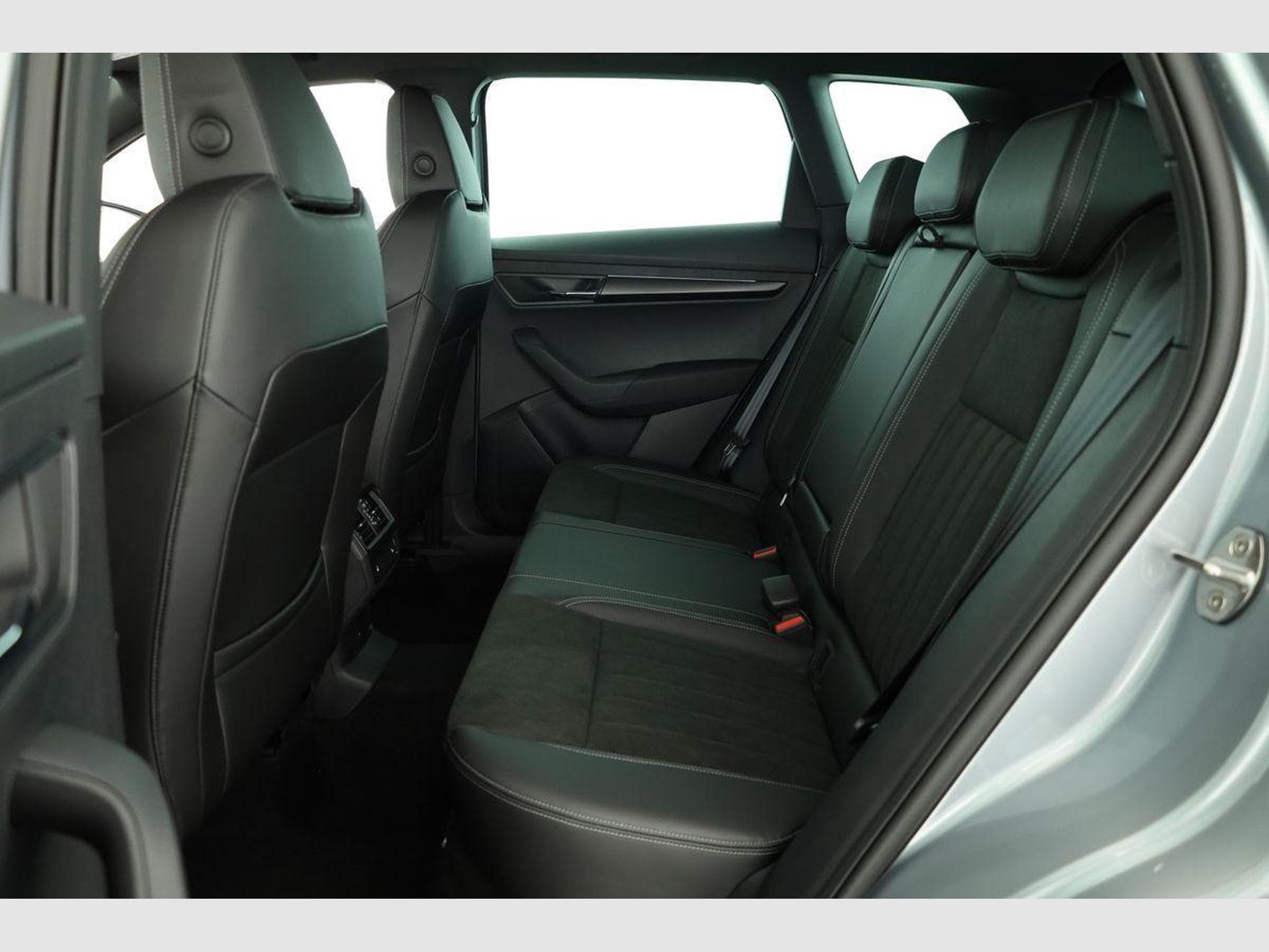 Skoda Karoq Sportline (2026) - Foto 11