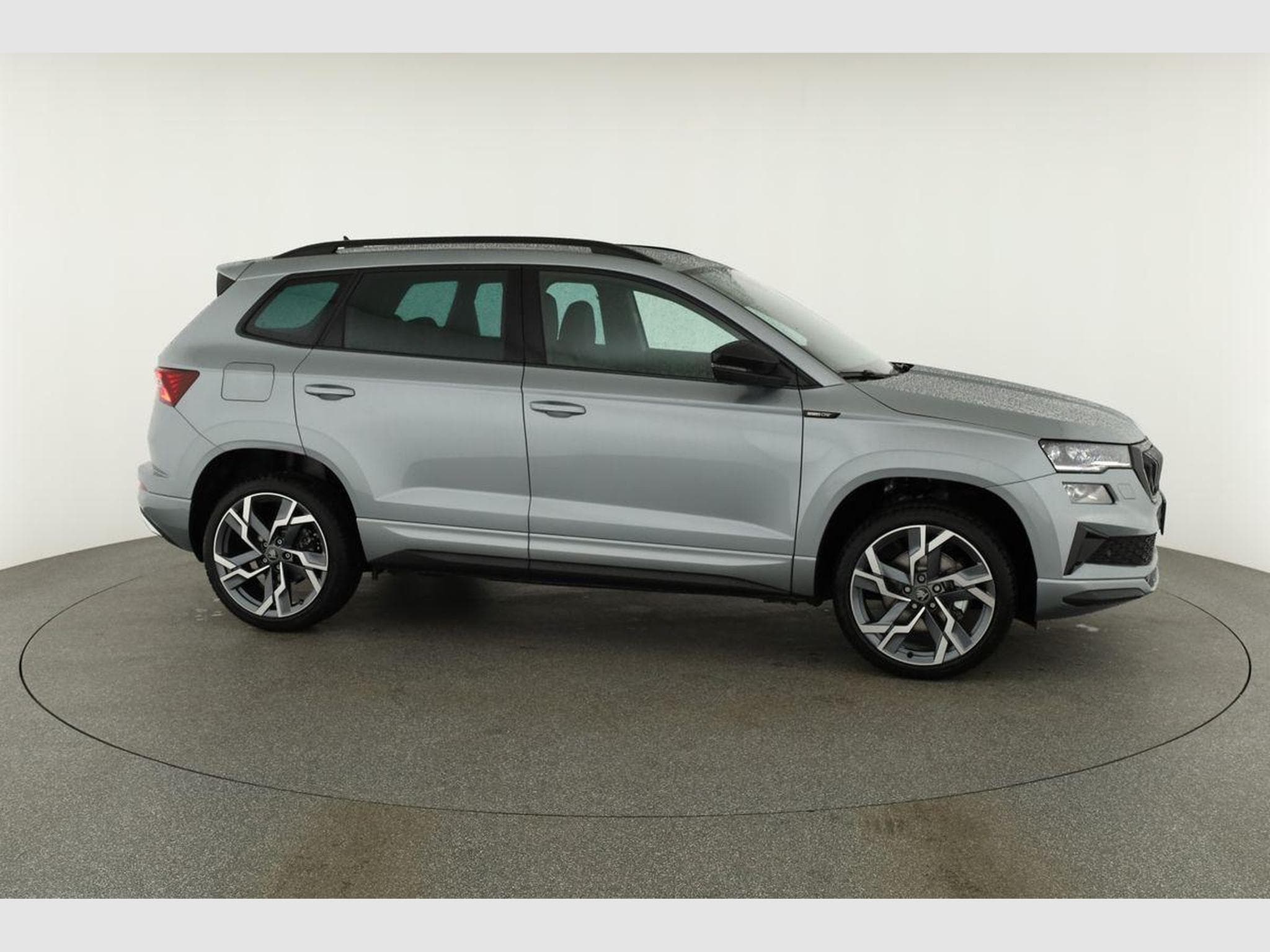 Skoda Karoq Sportline (2026) - Foto 24