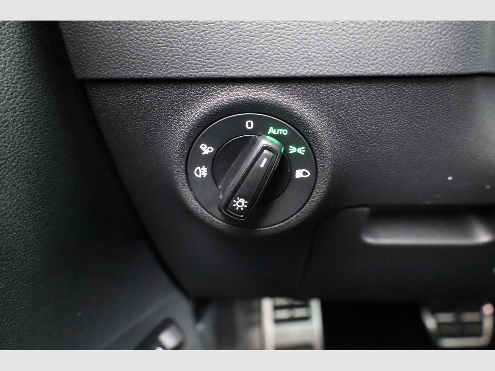 Skoda Karoq Sportline (2026) - Foto 8