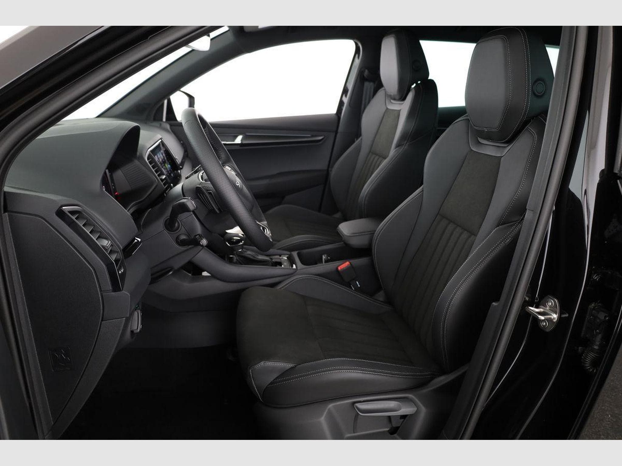 Skoda Karoq Sportline (2026) - Foto 10