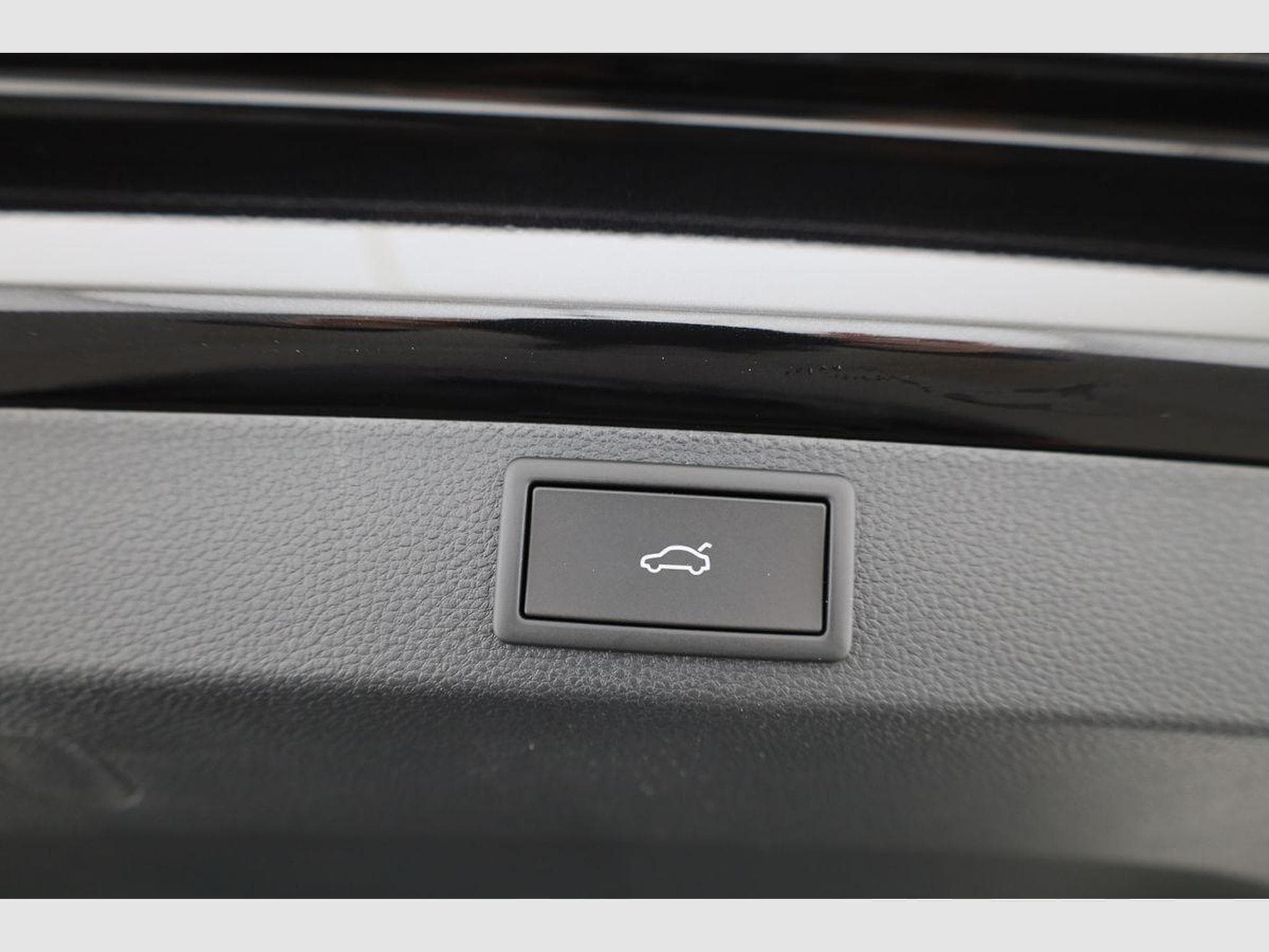 Skoda Karoq Sportline (2026) - Foto 15