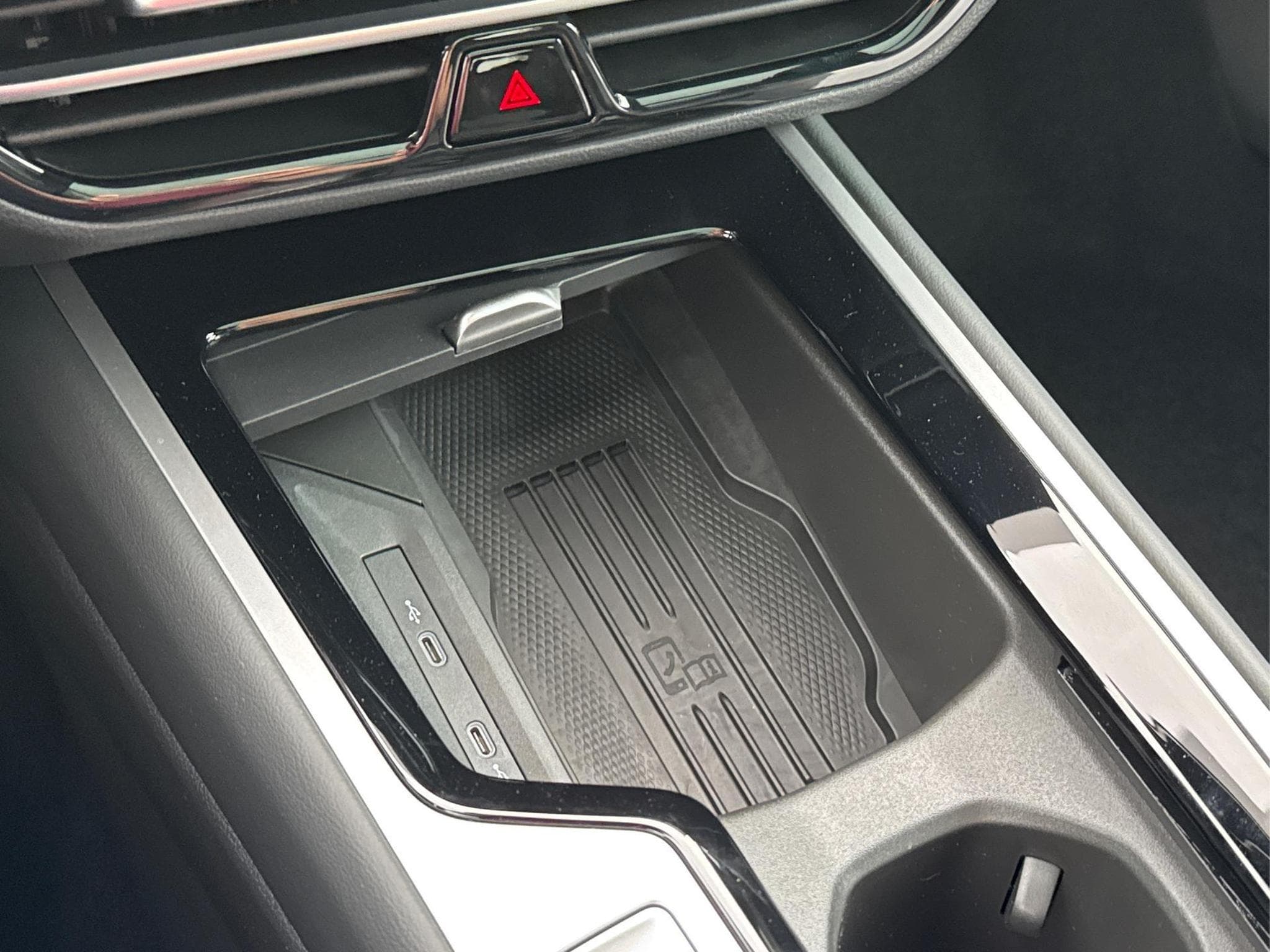 VW Passat Variant R-Line Edition Plus (2026) - Foto 25