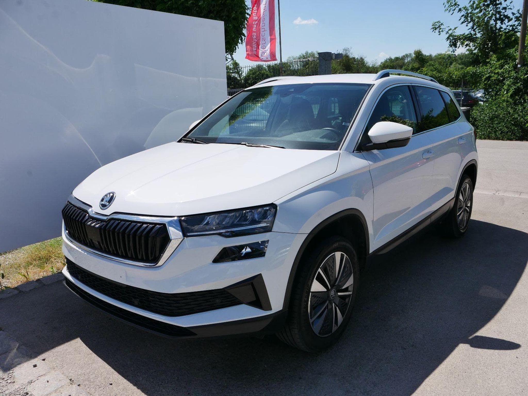 Skoda Karoq Selection 1.5 TSI (2025) - Foto 1