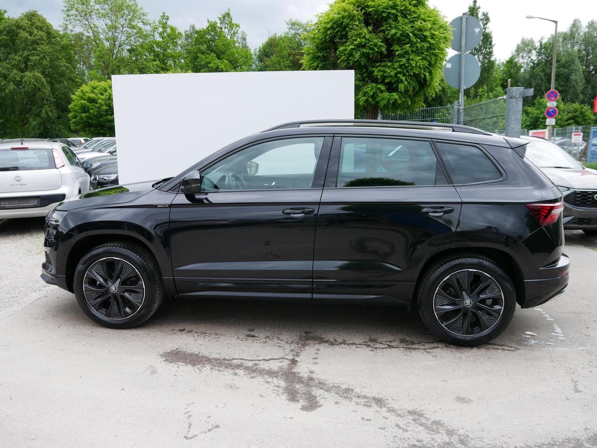 Skoda Karoq Sportline 2.0 TSI 4x4 DSG (2026) - Foto 6