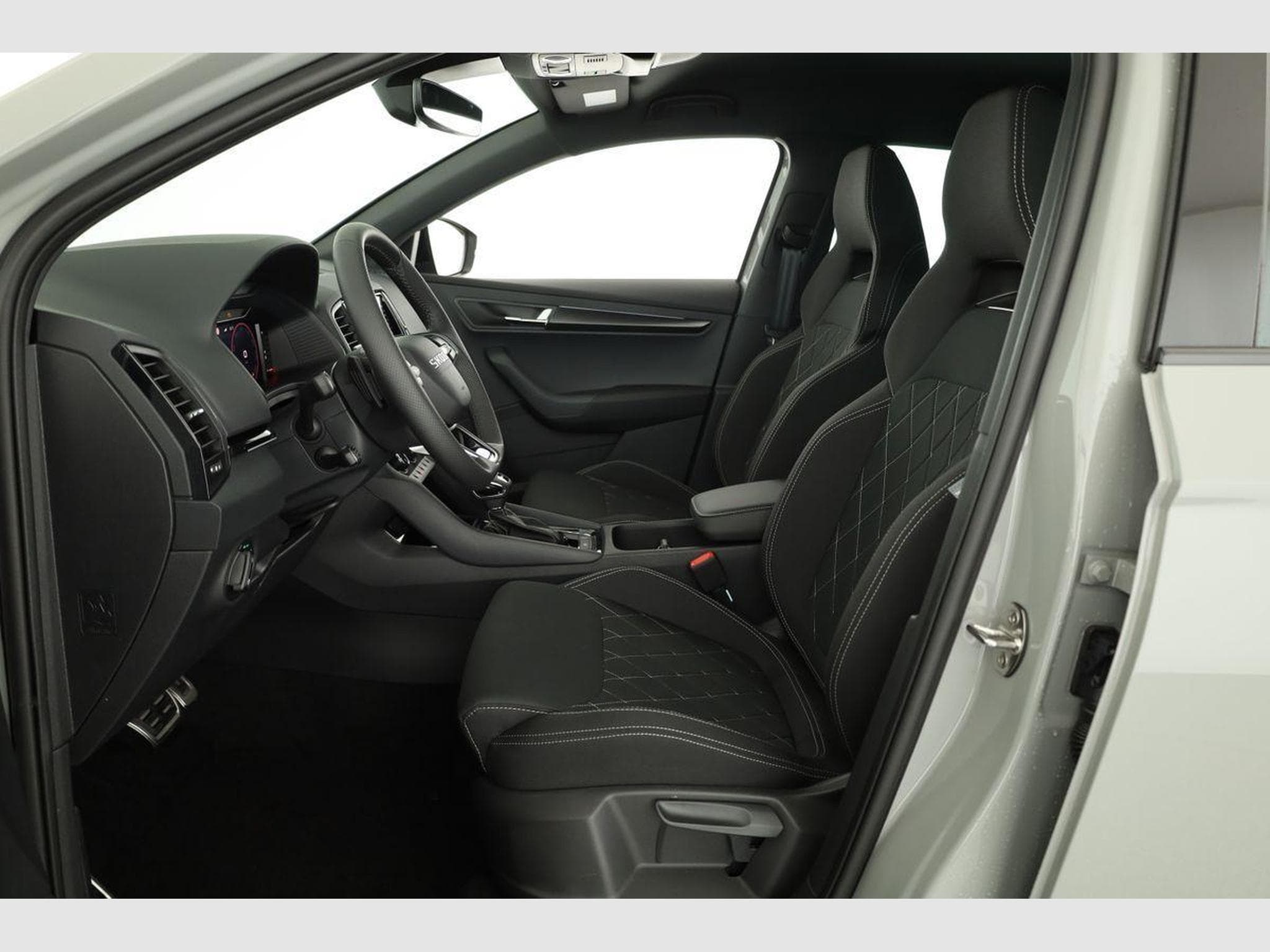 Skoda Karoq Sportline (2026) - Foto 10