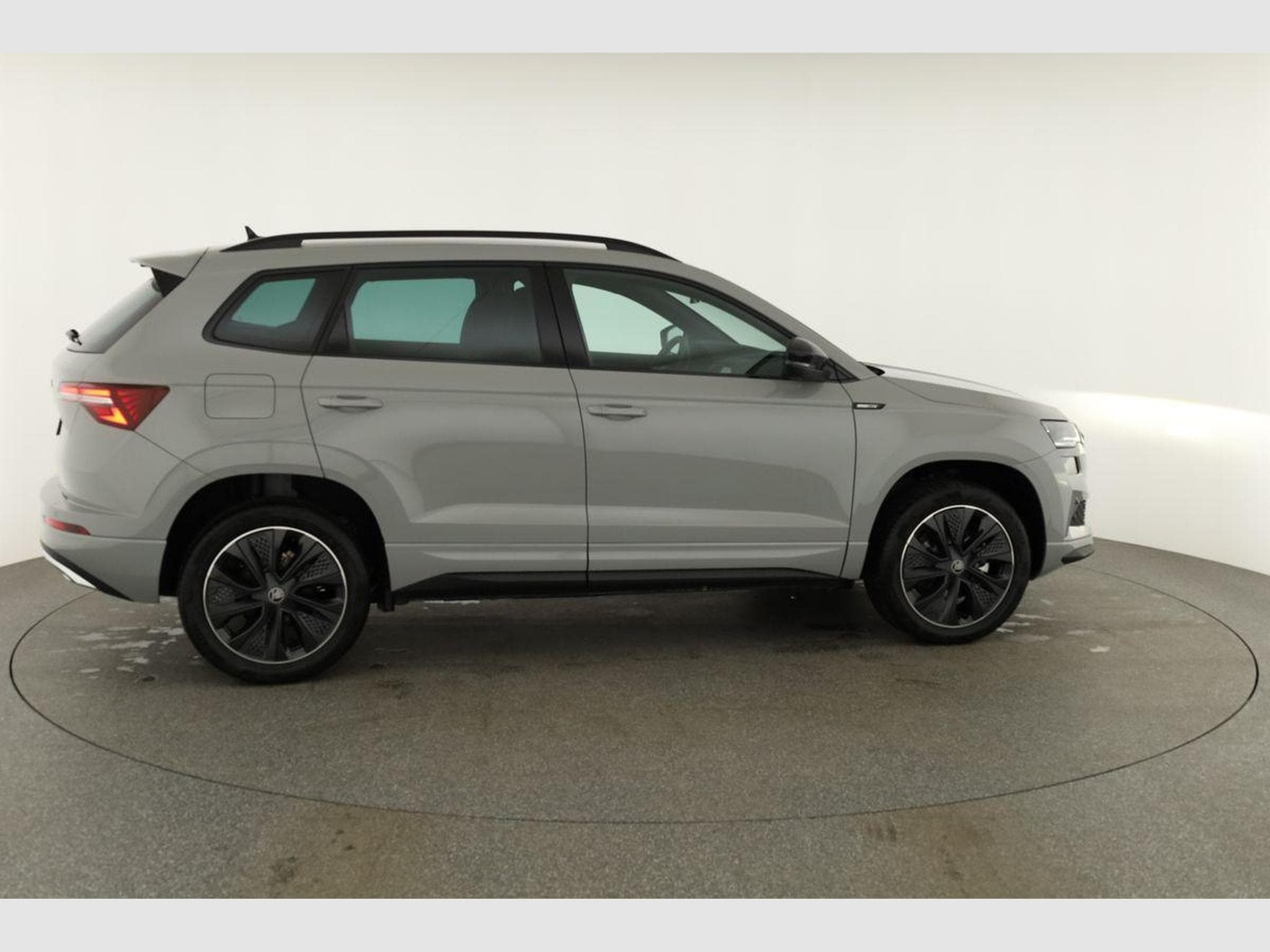 Skoda Karoq Sportline (2026) - Foto 22