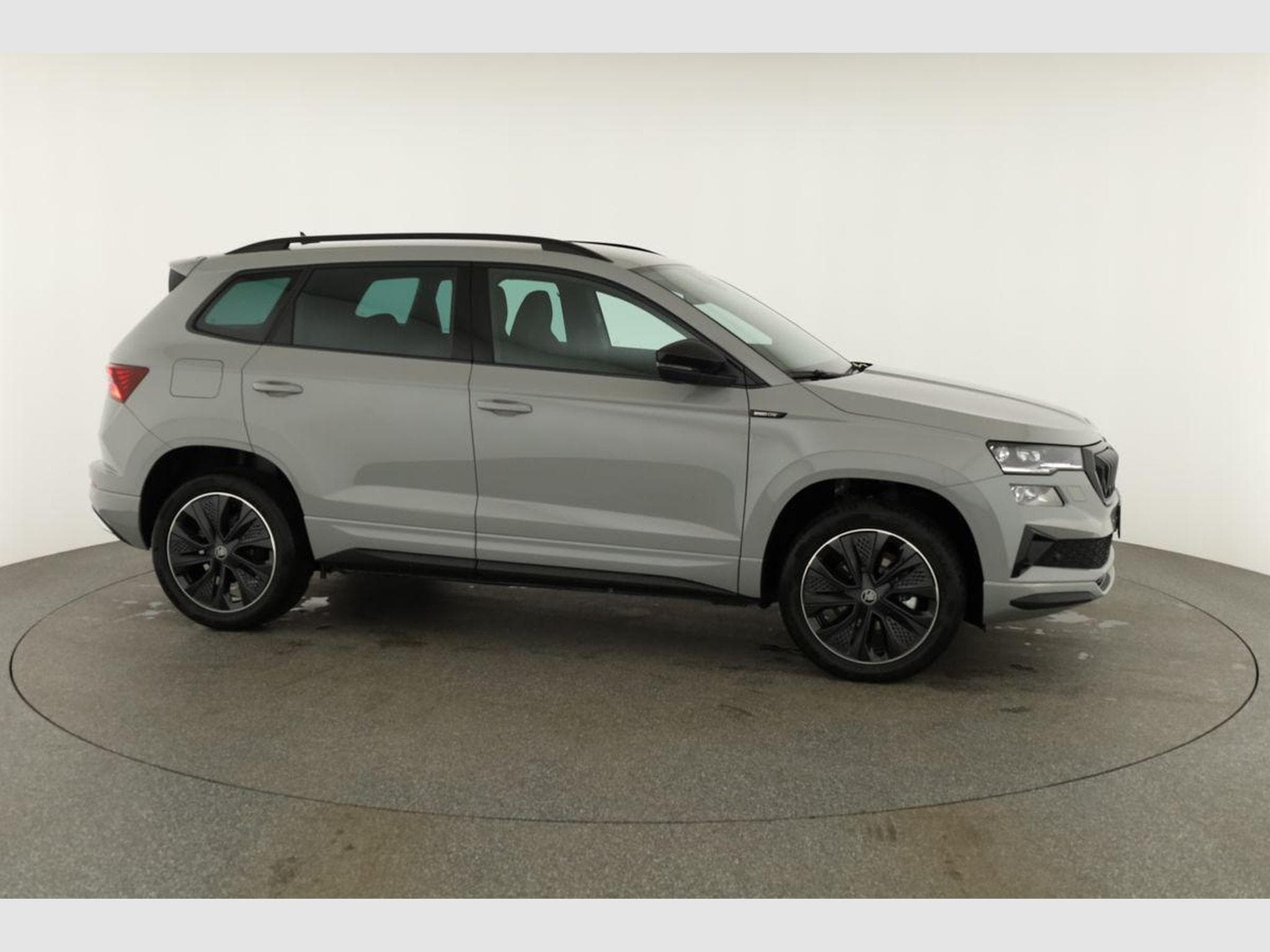 Skoda Karoq Sportline (2026) - Foto 24