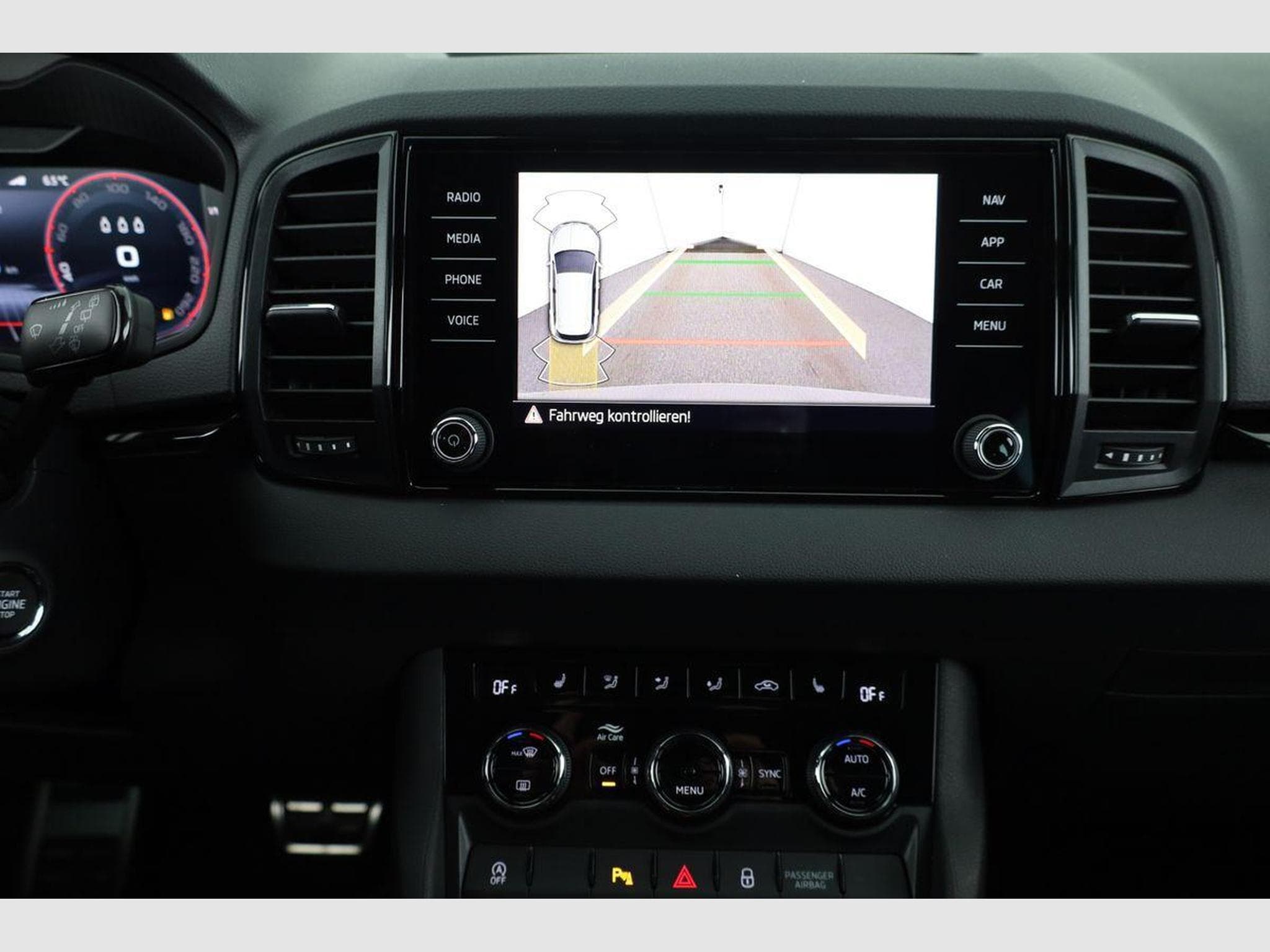 Skoda Karoq Sportline (2026) - Foto 6