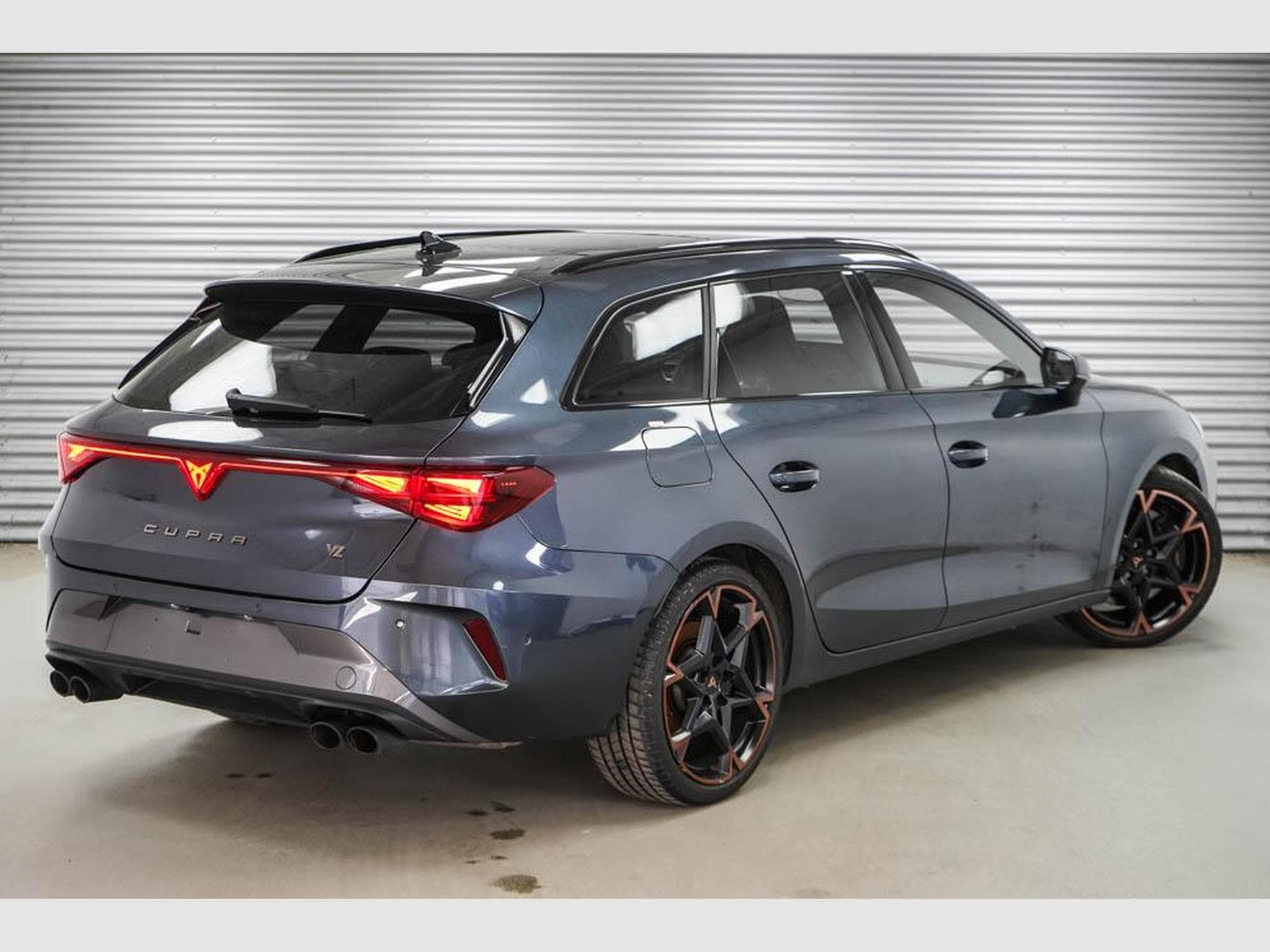 Cupra Leon ST 2,0 TSI (2025) - Foto 3