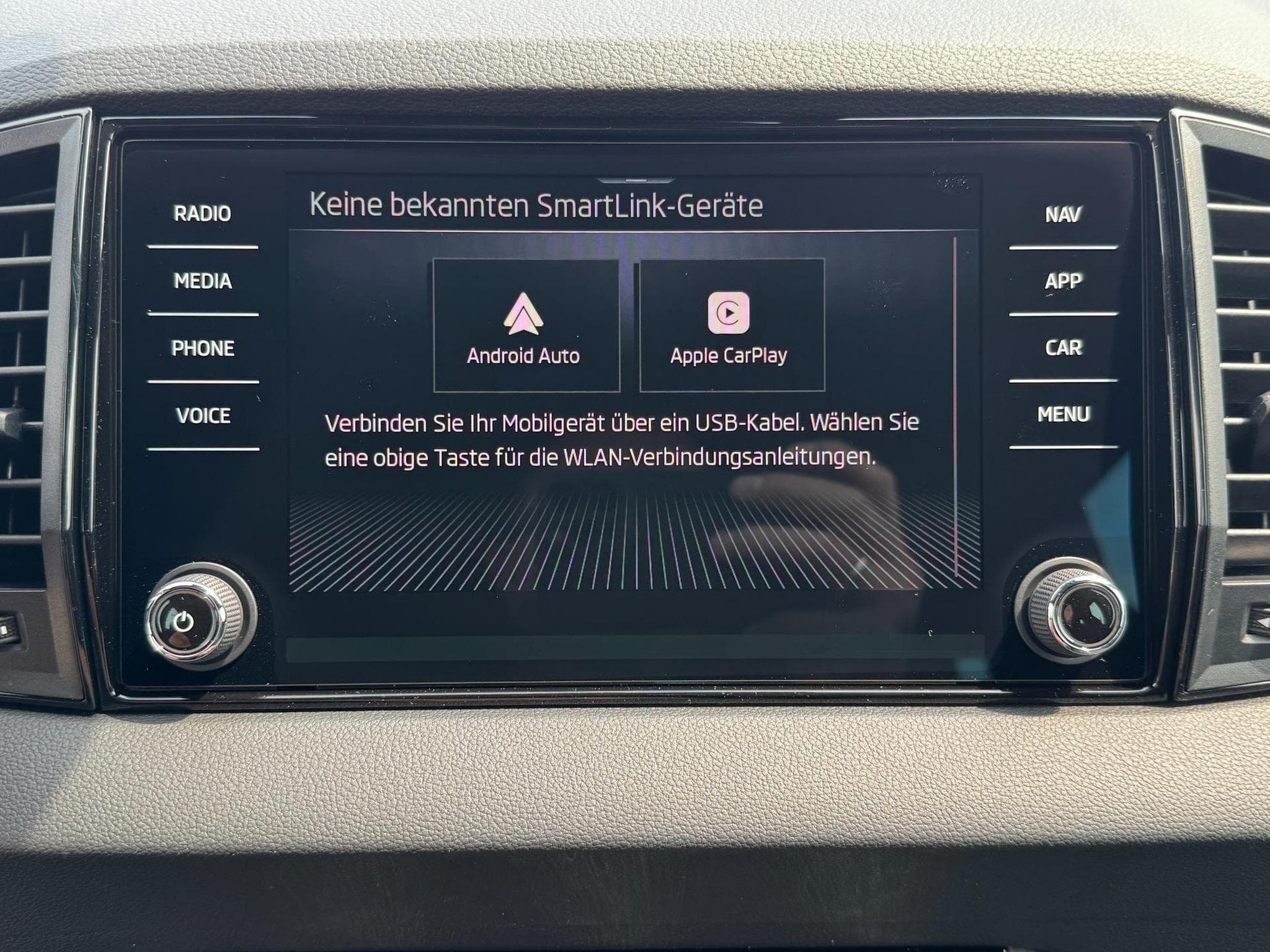 Skoda Karoq Sportline (2026) - Foto 23