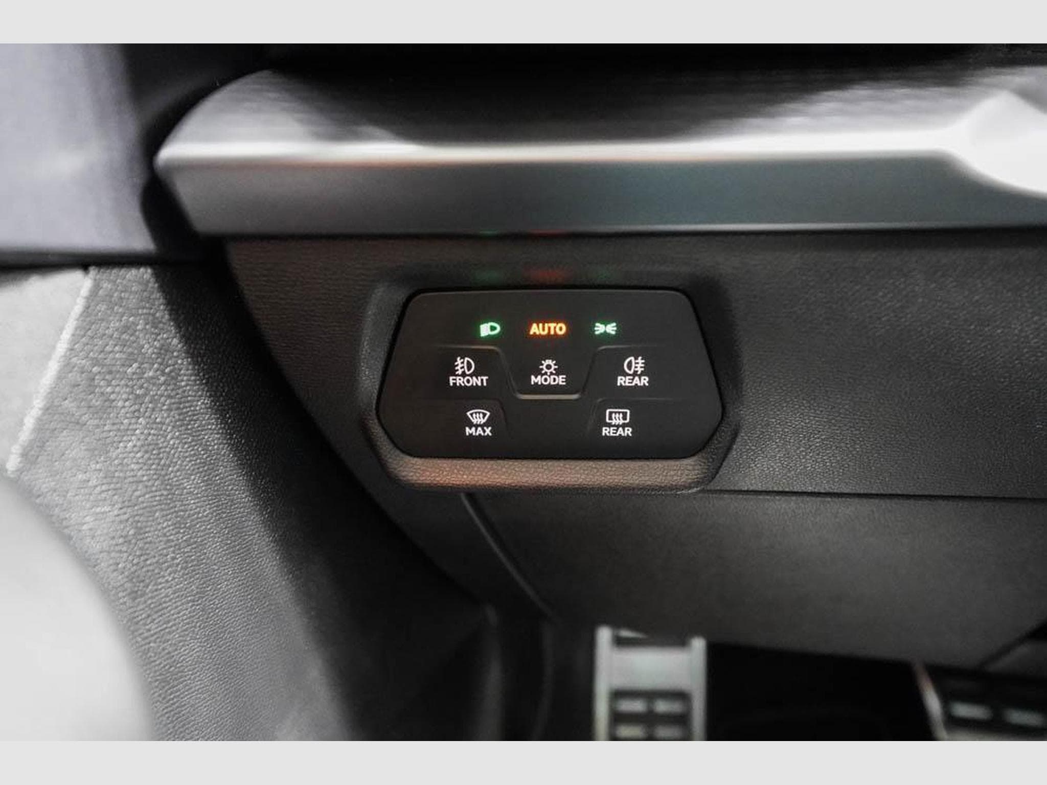 Cupra Leon ST 2,0 TSI (2025) - Foto 11