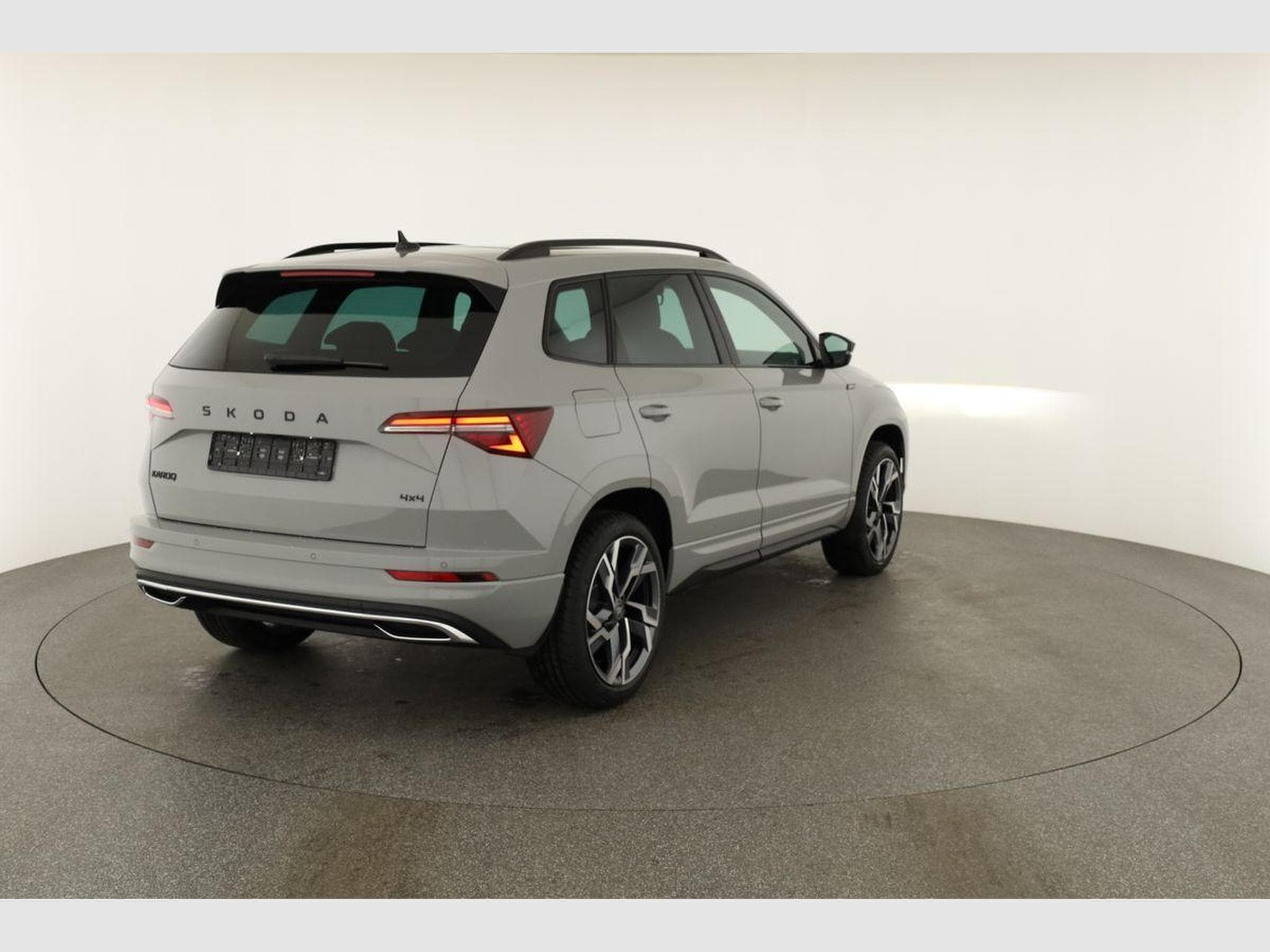 Skoda Karoq Sportline 4x4 (2026) - Foto 19