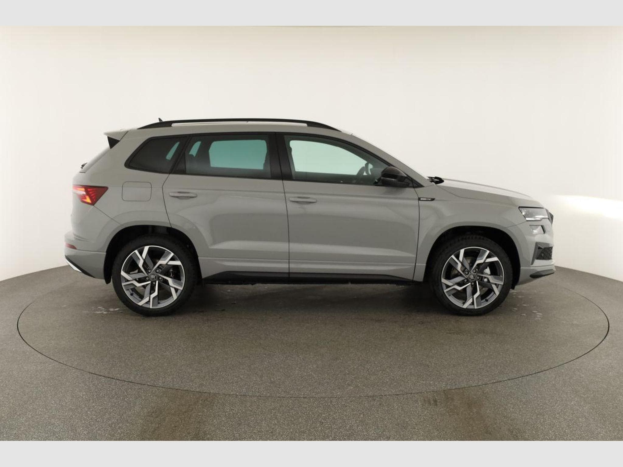 Skoda Karoq Sportline 4x4 (2026) - Foto 23