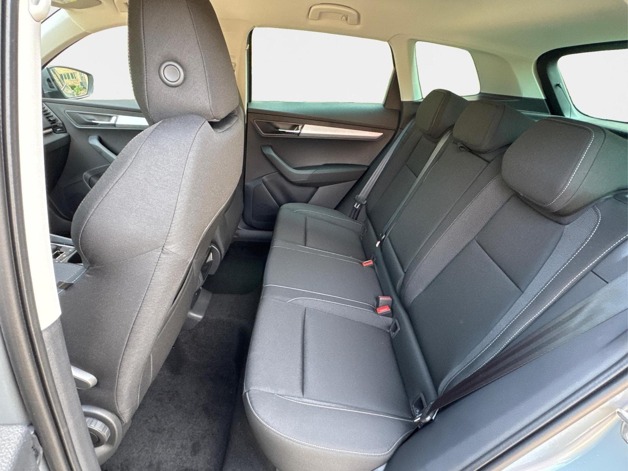 Skoda Karoq Selection (2026) - Foto 20