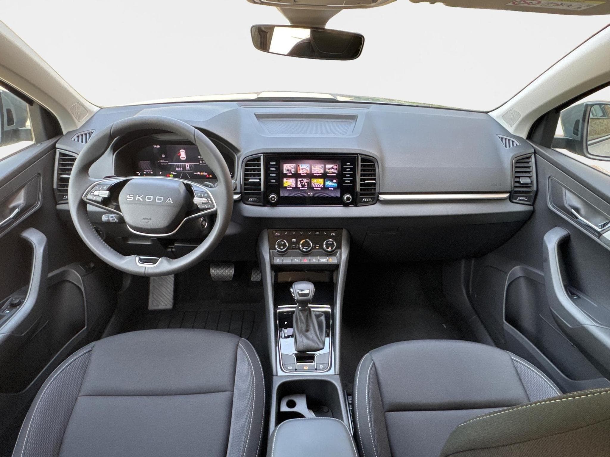 Skoda Karoq Selection (2026) - Foto 7